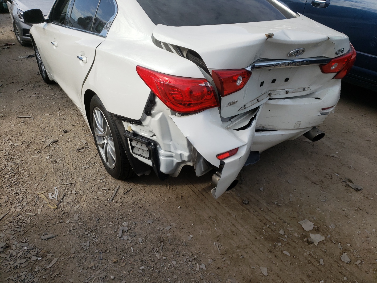 Photo 9 from auction – 2016 INFINITI Q50 BASE with VIN JN1CV7AR5GM253499