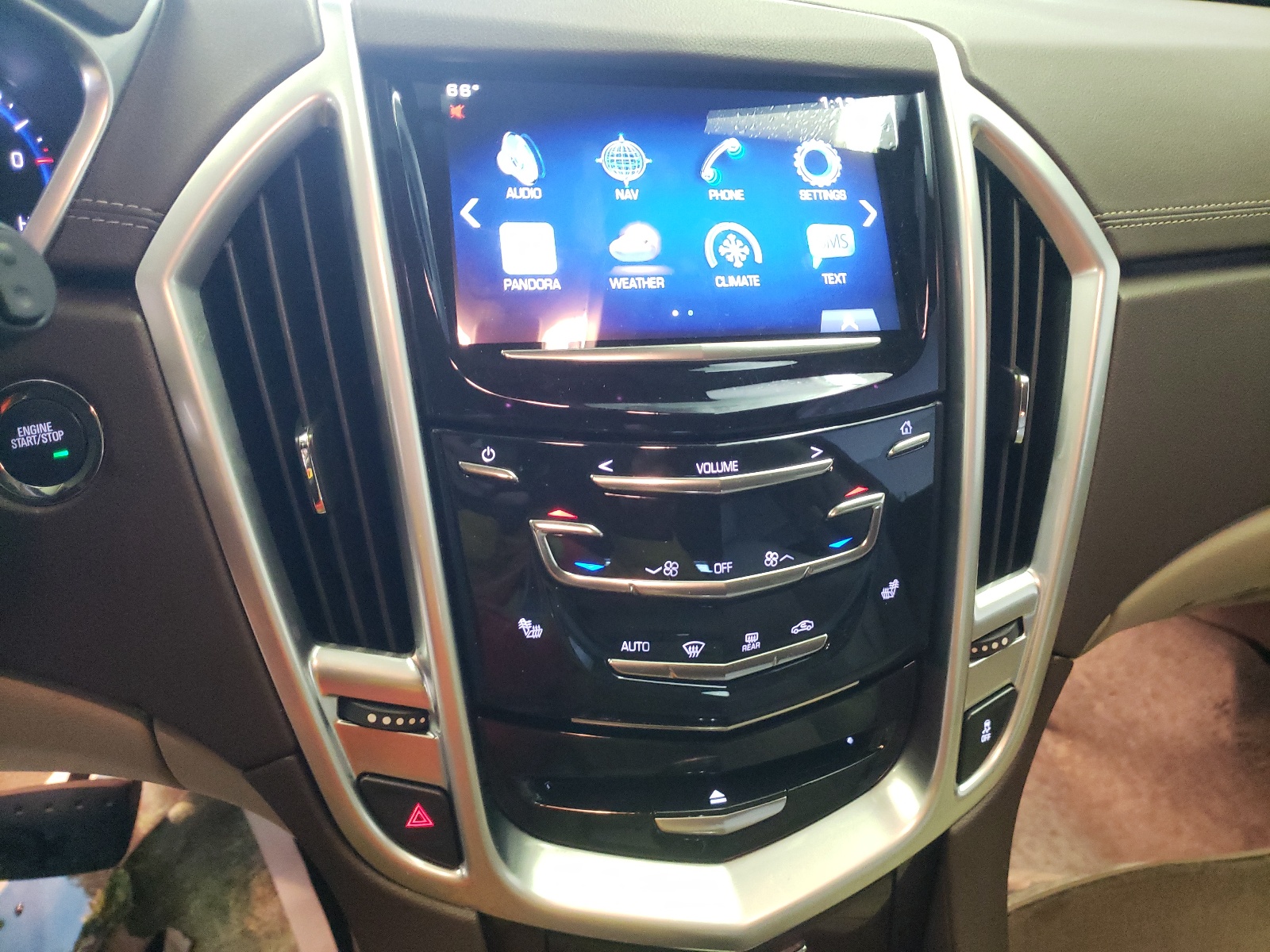 Photo 9 from auction – 2016 CADILLAC SRX LUXURY with VIN 3GYFNEE38GS581658
