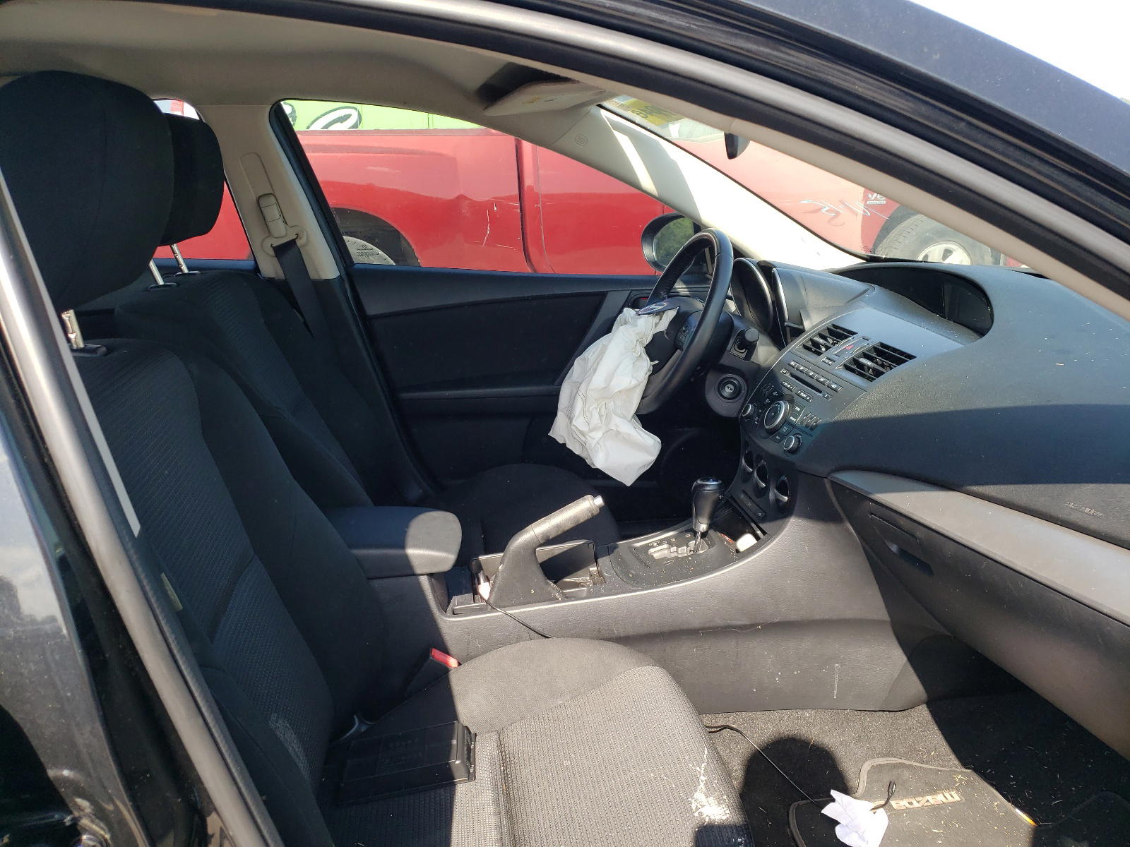 Photo 5 from auction – 2012 MAZDA 3 I with VIN JM1BL1V80C1634489