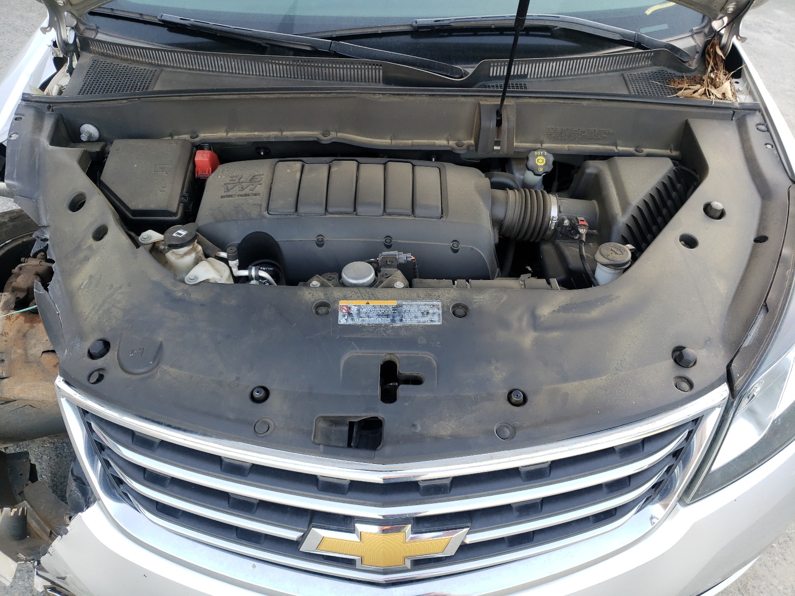 Photo 7 from auction – 2017 CHEVROLET TRAVERSE L with VIN 1GNKRGKD7HJ190688