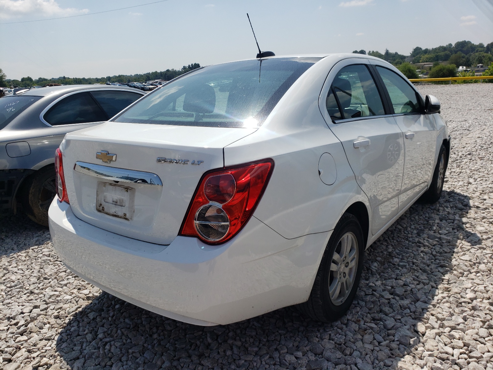 Photo 4 from auction – 2015 CHEVROLET SONIC LT with VIN 1G1JC5SH9F4217245