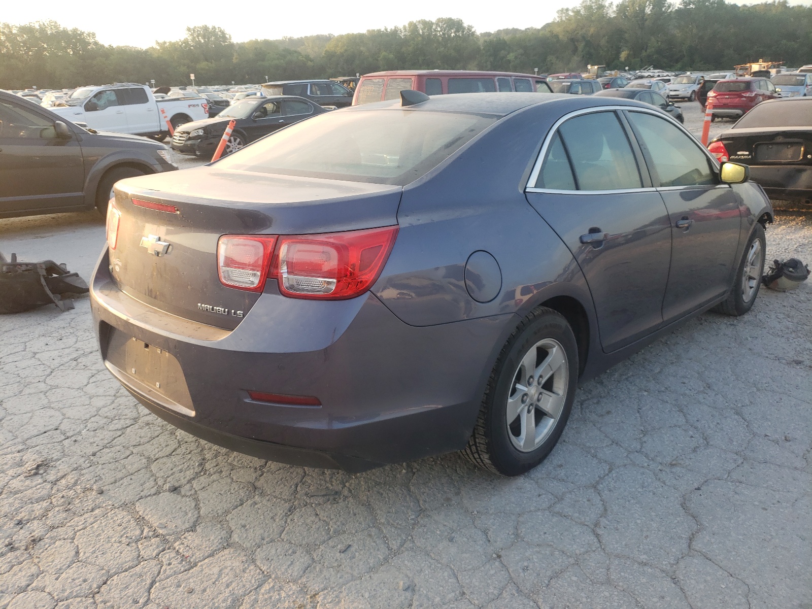 Photo 4 from auction – 2015 CHEVROLET MALIBU LS with VIN 1G11A5SL9FF266069