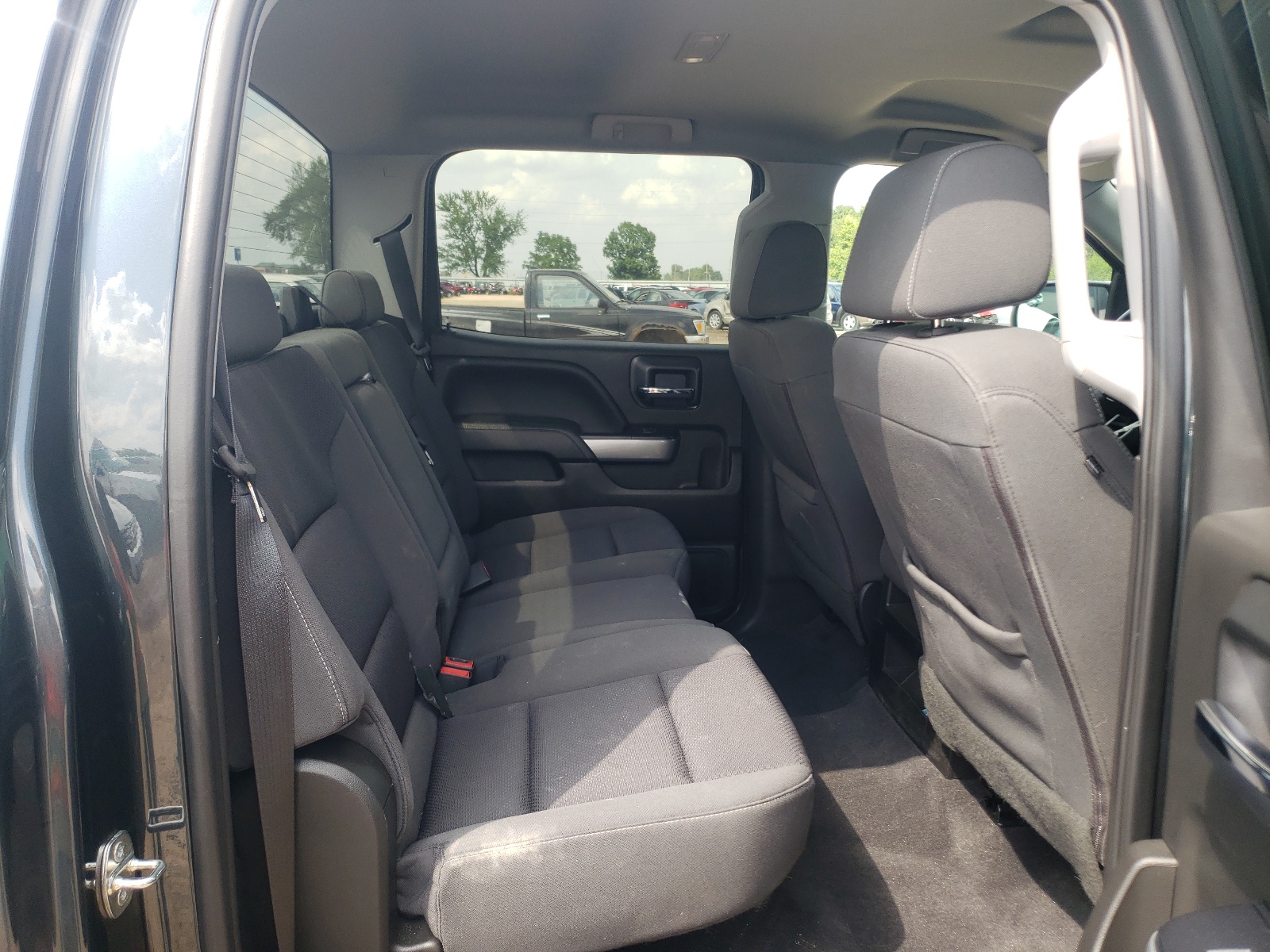Zdjęcie 6 z aukcji – 2018 CHEVROLET SILVERADO z VIN 3GCUKREC8JG474097