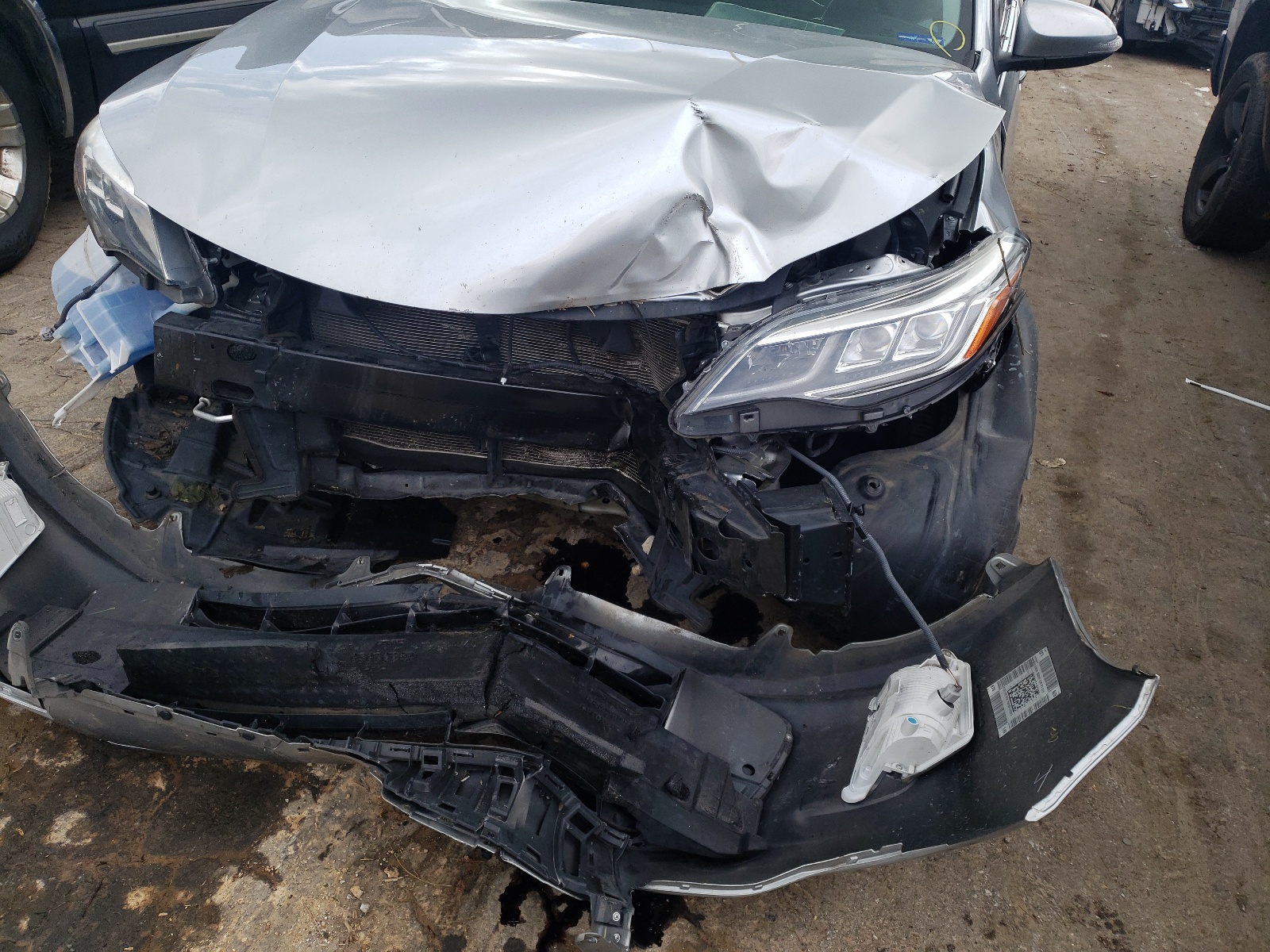 Photo 9 from auction – 2016 TOYOTA AVALON XLE with VIN 4T1BK1EB3GU213865