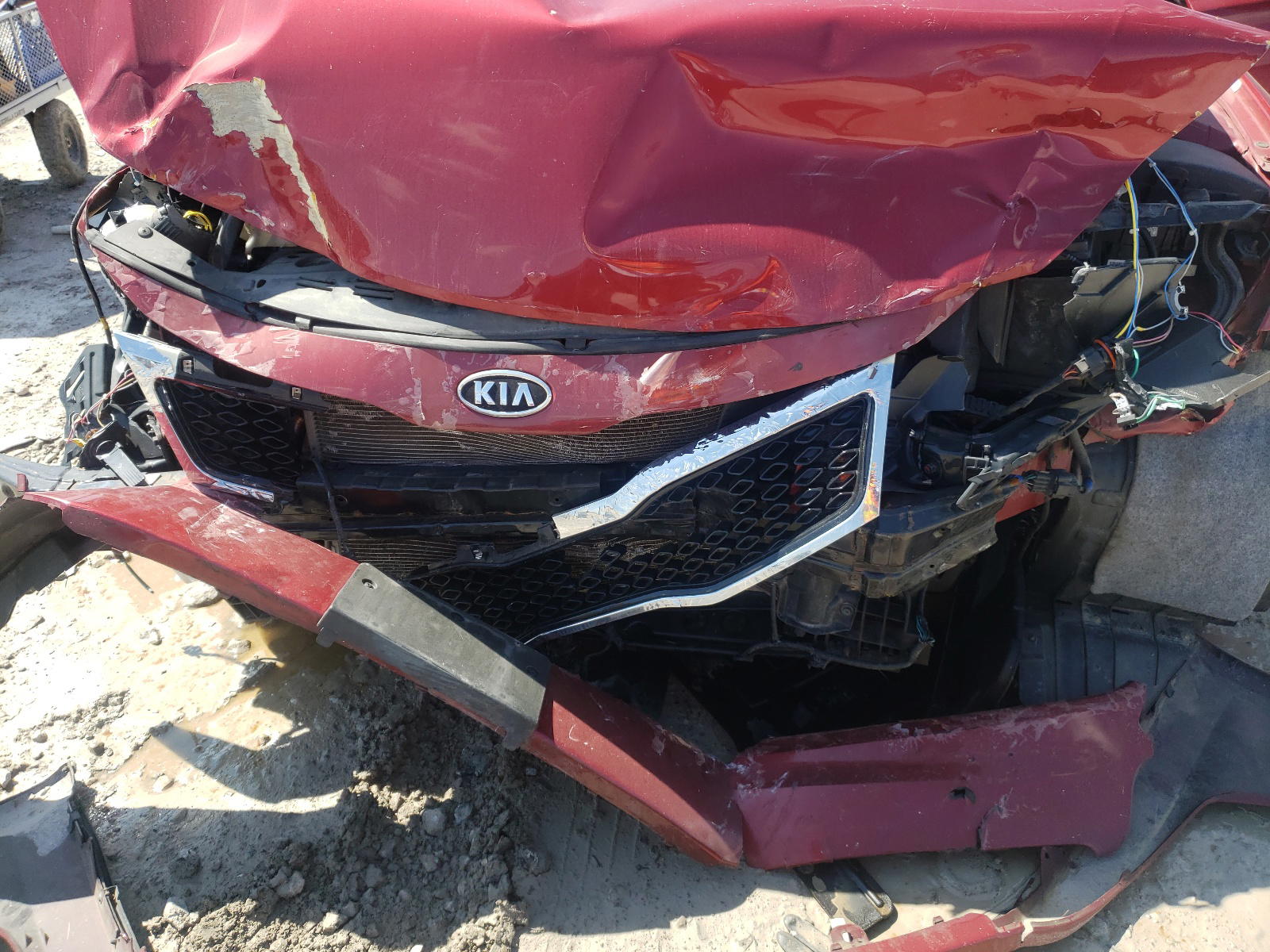 Photo 7 from auction – 2012 KIA OPTIMA EX with VIN 5XXGN4A7XCG007639