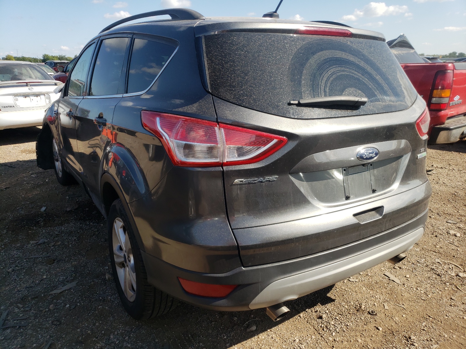 Photo 3 from auction – 2015 FORD ESCAPE SE with VIN 1FMCU0GX1FUB75715