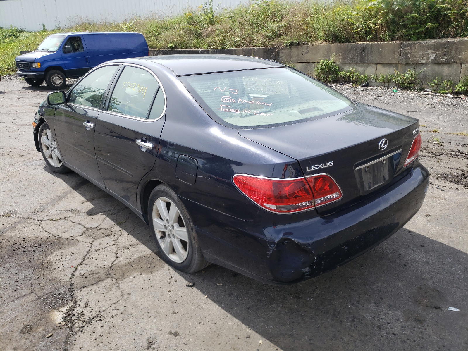 Photo 3 from auction – 2005 LEXUS ES 330 with VIN JTHBA30G455076611