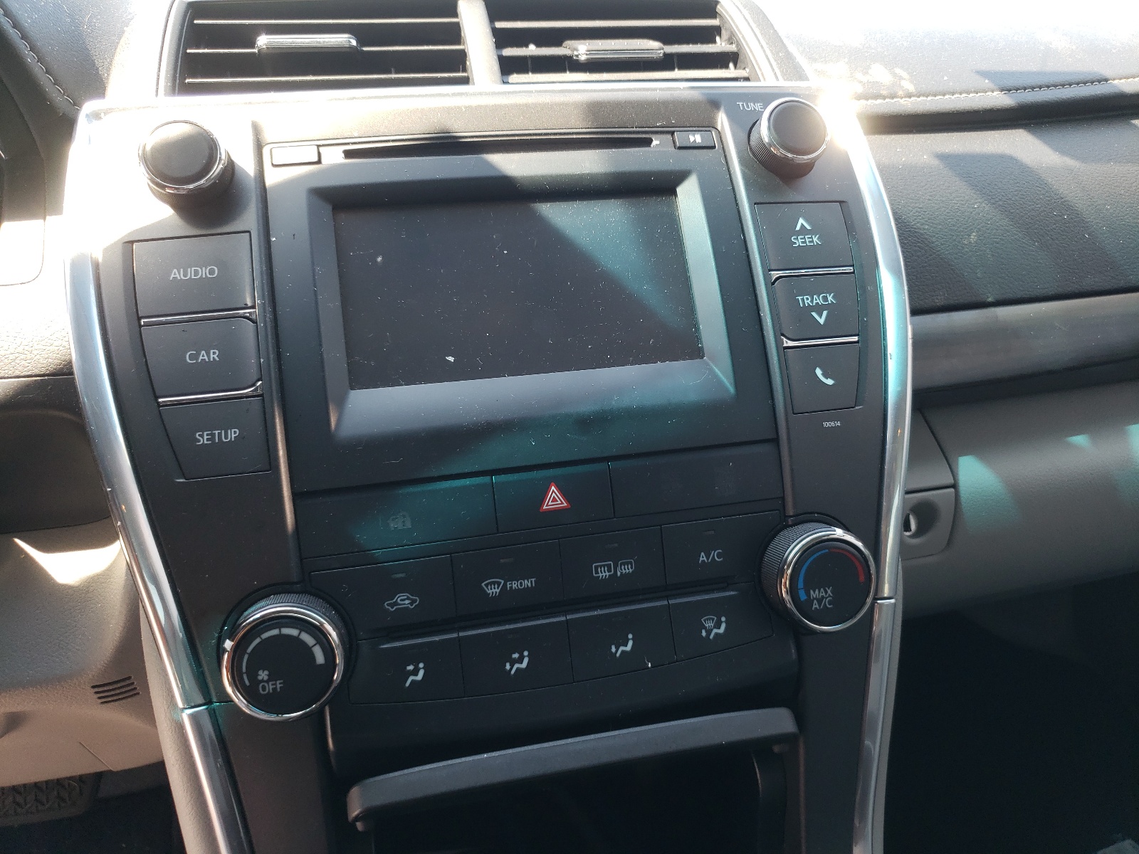 Photo 9 from auction – 2017 TOYOTA CAMRY LE with VIN 4T1BF1FK9HU339281