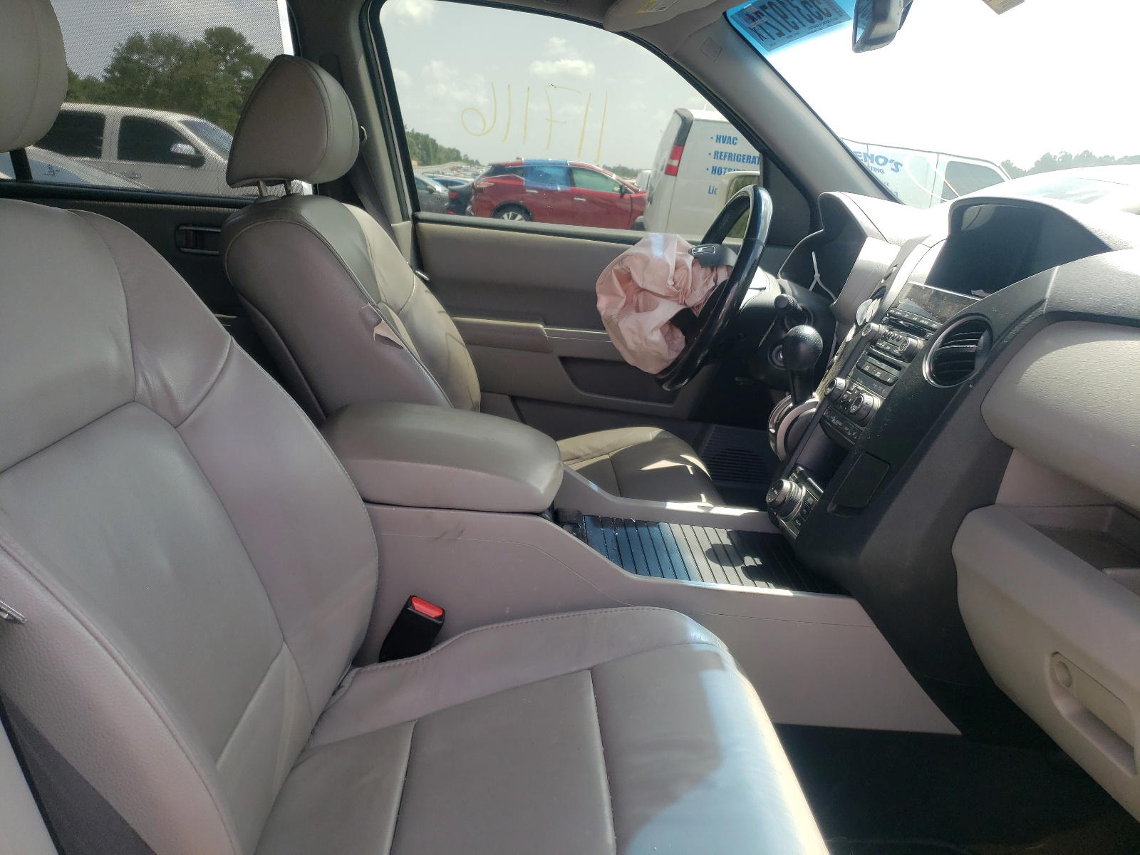 Photo 5 from auction – 2014 HONDA PILOT EXL with VIN 5FNYF4H97EB042766