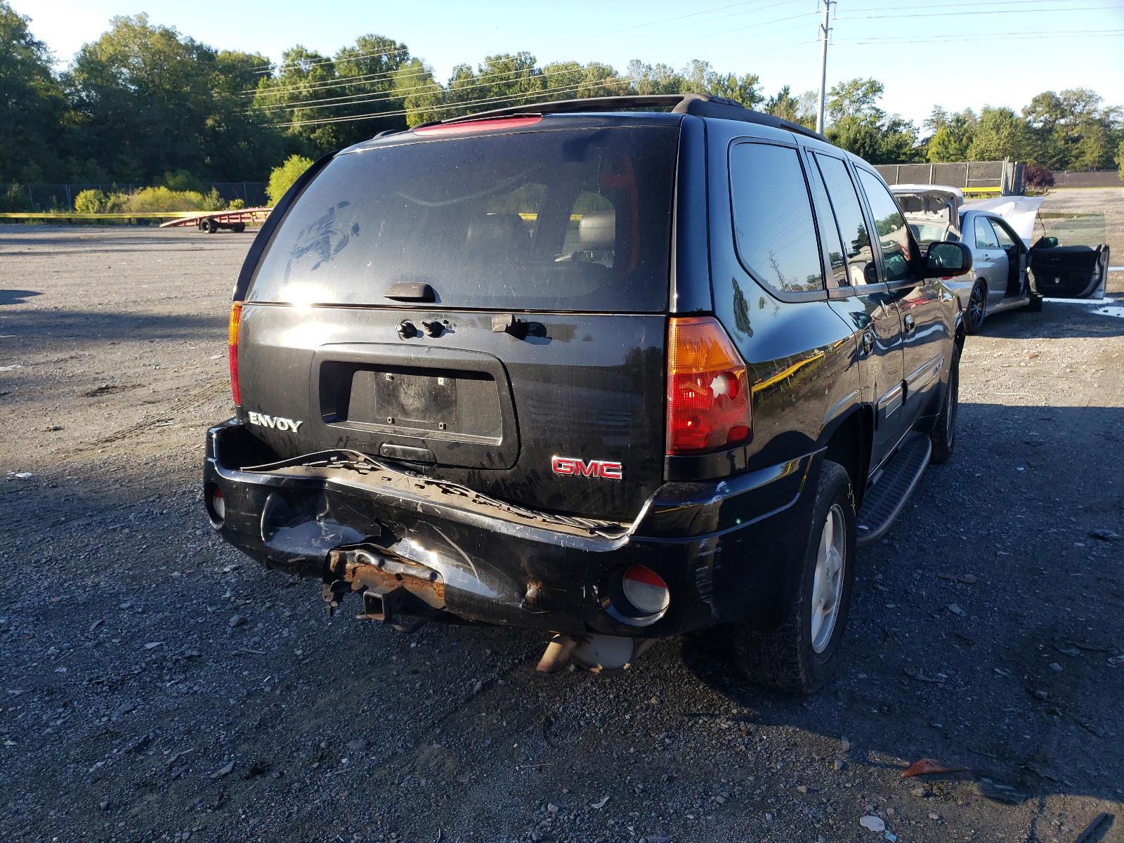 Photo 4 from auction – 2002 GMC ENVOY with VIN 1GKDT13S822314759