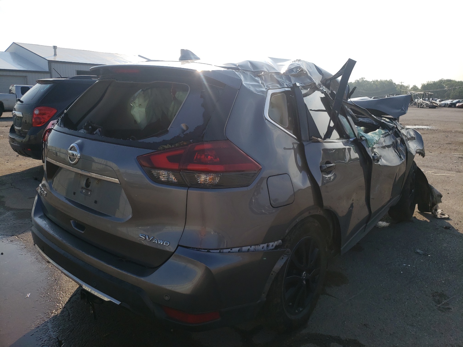 Photo 4 from auction – 2019 NISSAN ROGUE S with VIN KNMAT2MV8KP519997