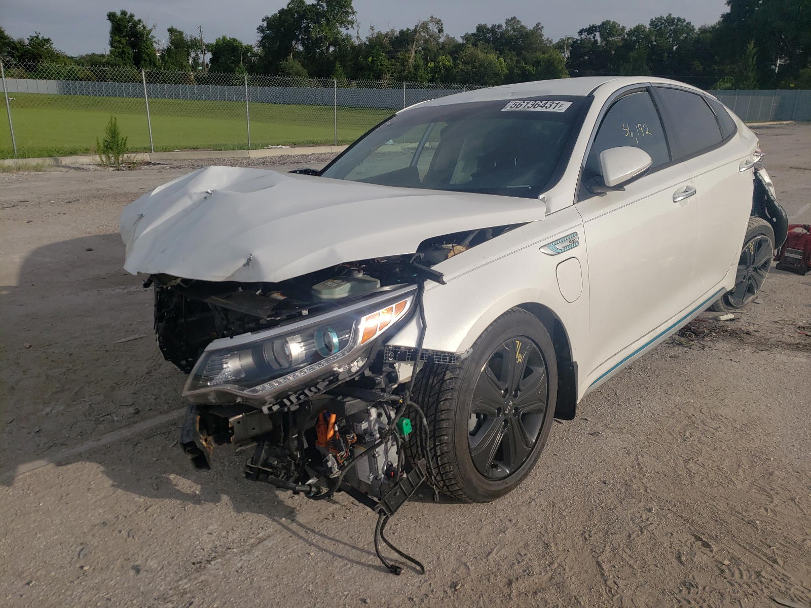 Photo 2 from auction – 2017 KIA OPTIMA PLU with VIN KNAGV4LD3H5018008