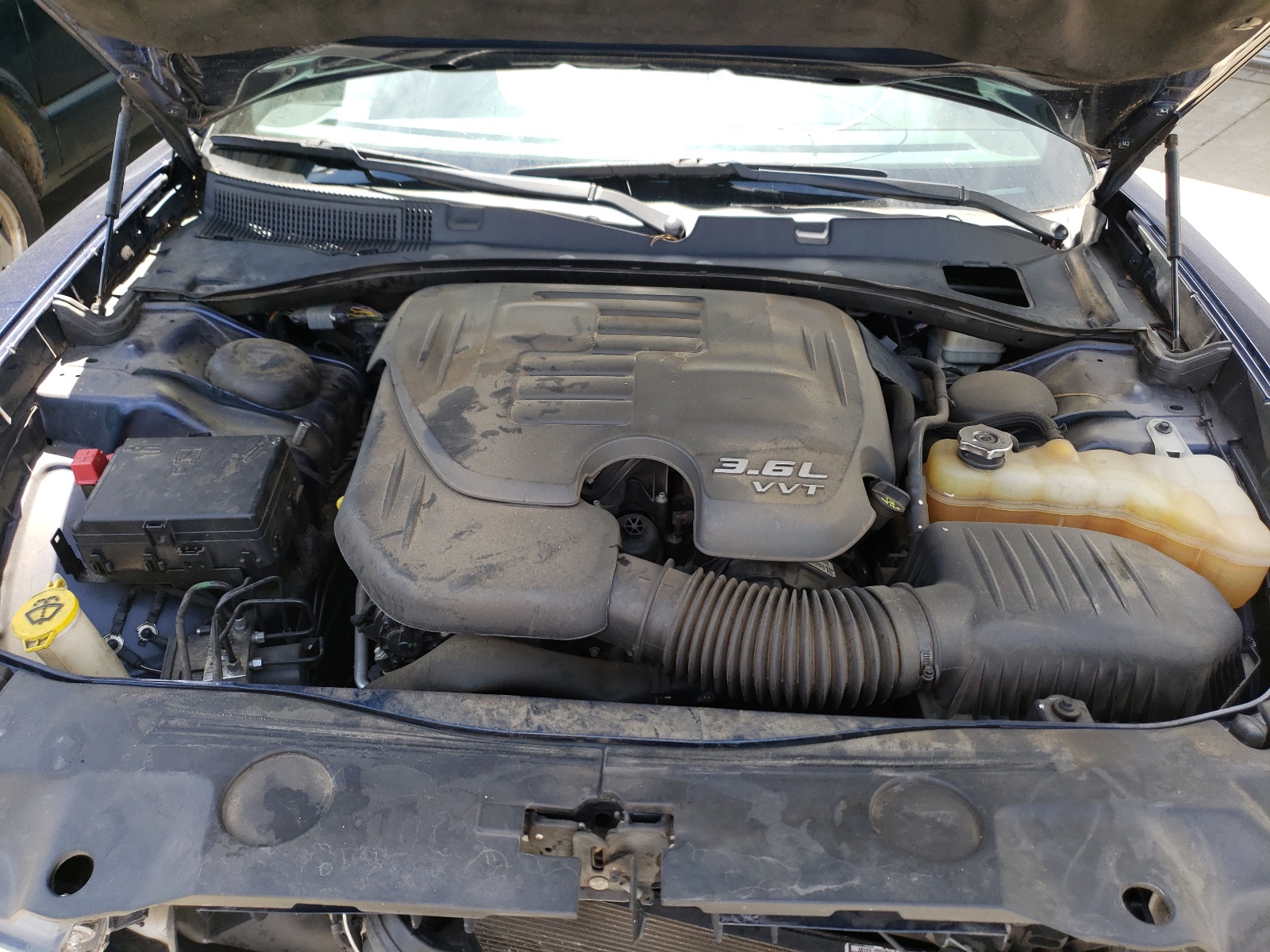 Photo 7 from auction – 2014 DODGE CHARGER SE with VIN 2C3CDXFG0EH269198