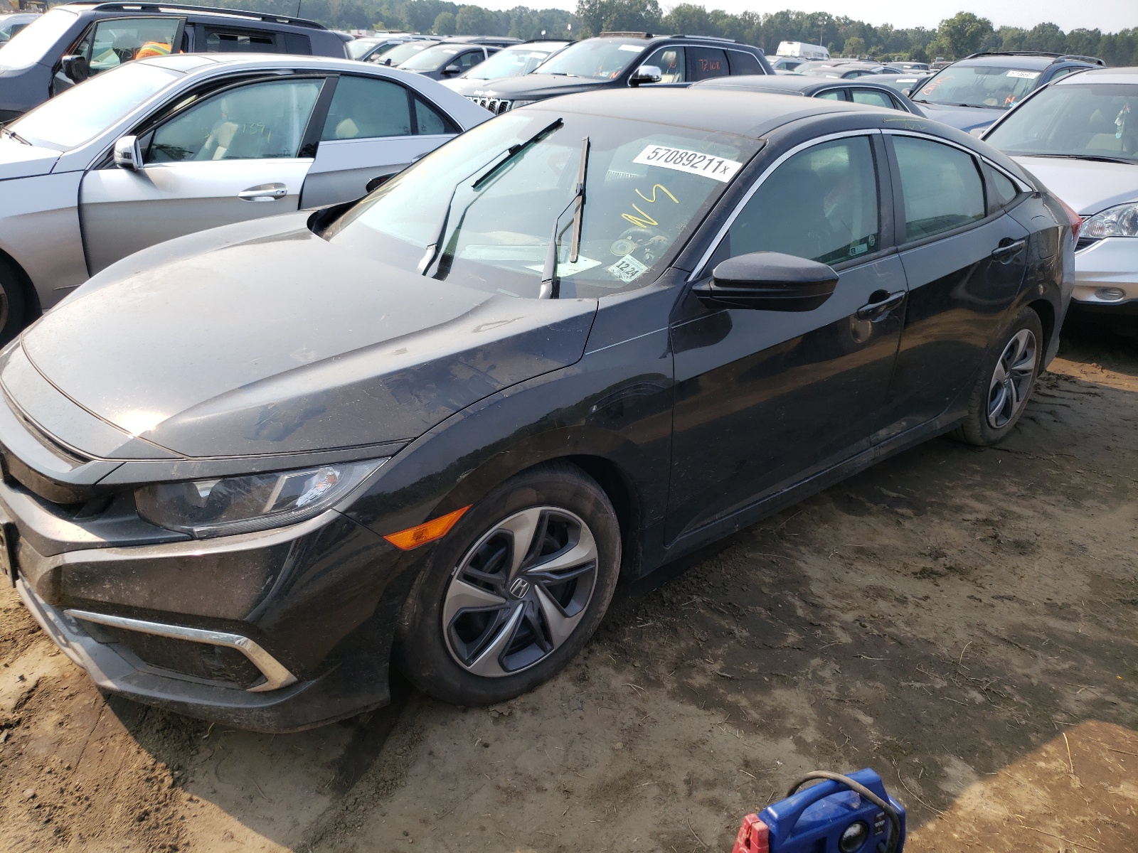 Photo 2 from auction – 2020 HONDA CIVIC LX with VIN 2HGFC2F65LH514985
