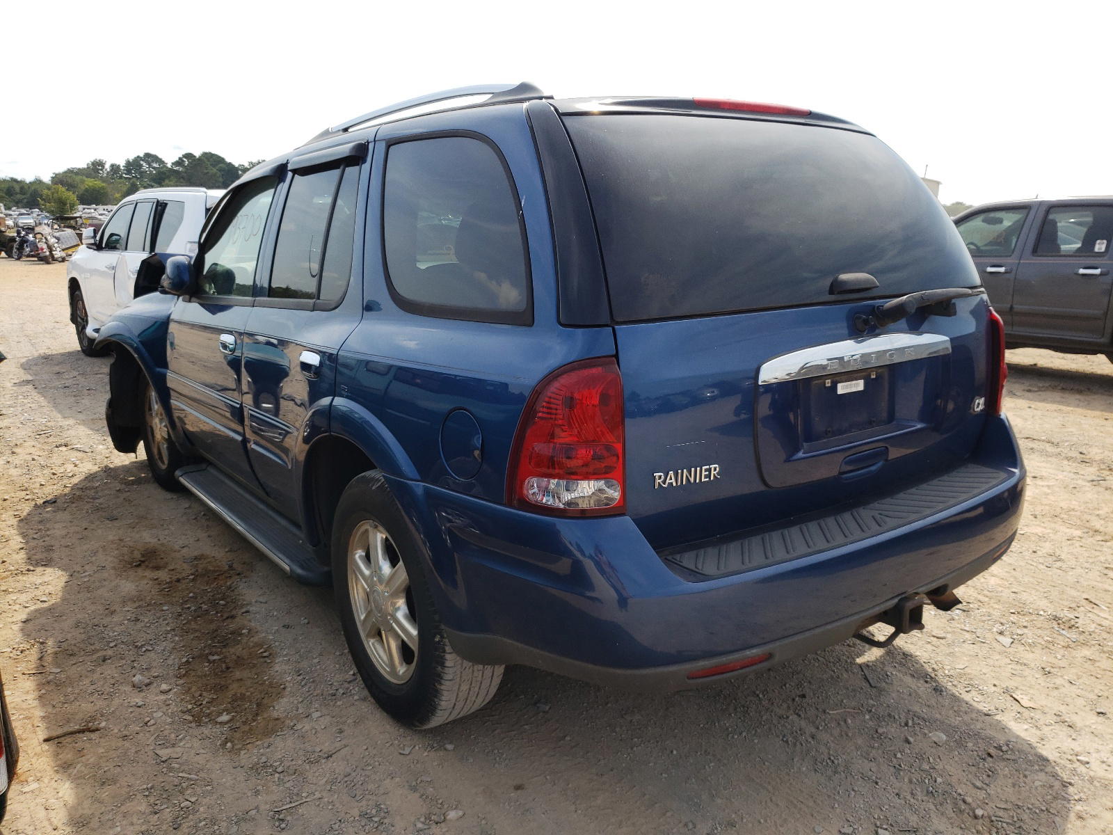 Photo 3 from auction – 2006 BUICK RAINIER CX with VIN 5GADT13S962241291