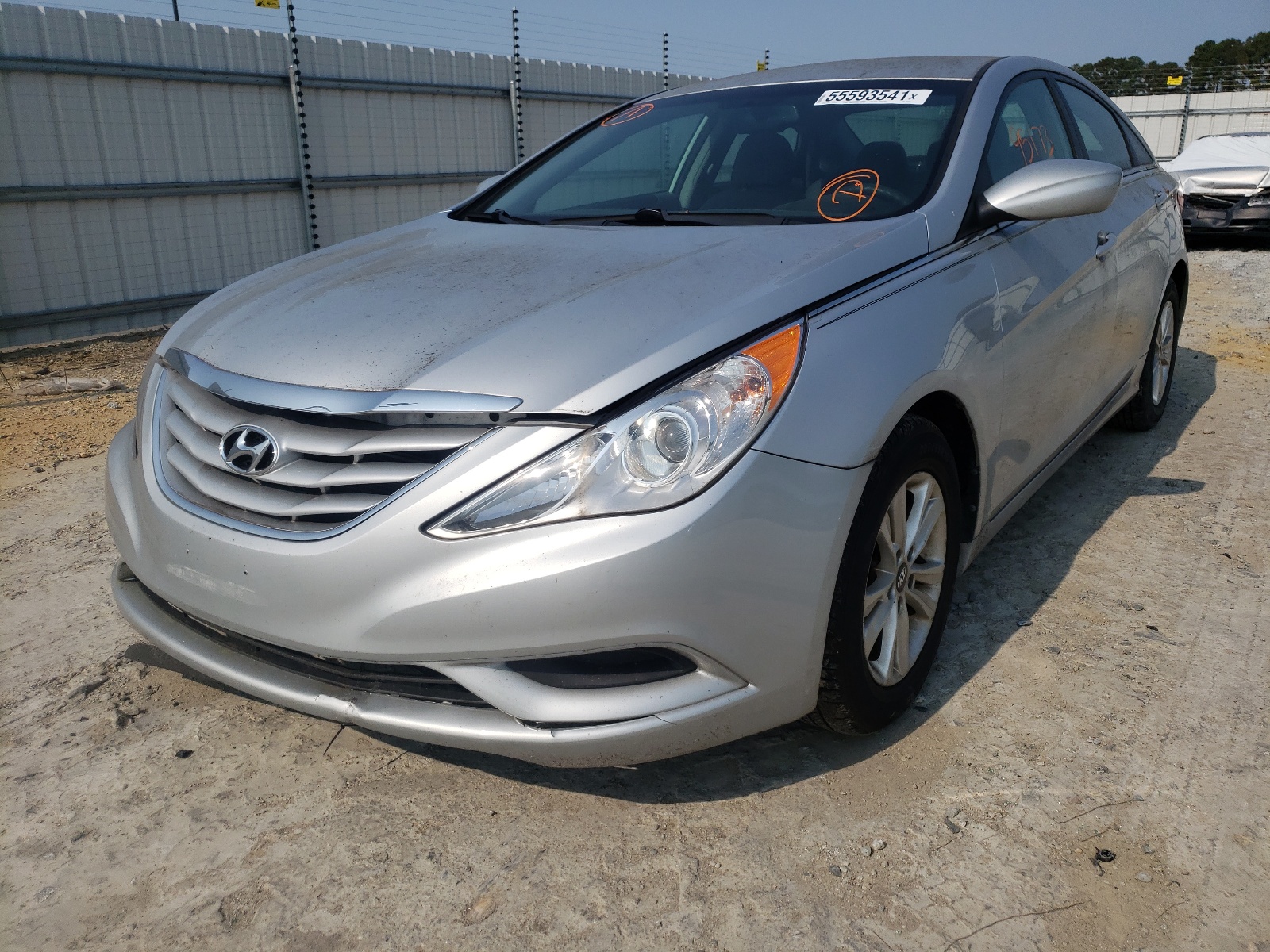 Photo 2 from auction – 2013 HYUNDAI SONATA GLS with VIN 5NPEB4AC6DH765867