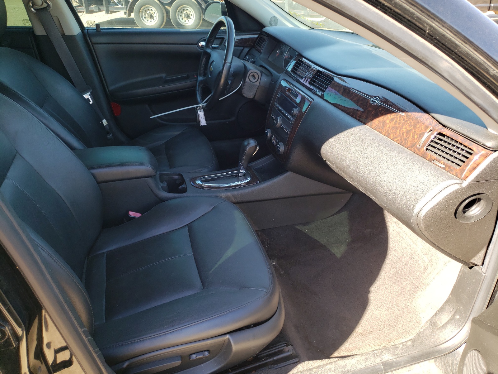 Photo 5 from auction – 2013 CHEVROLET IMPALA LTZ with VIN 2G1WC5E38D1265849