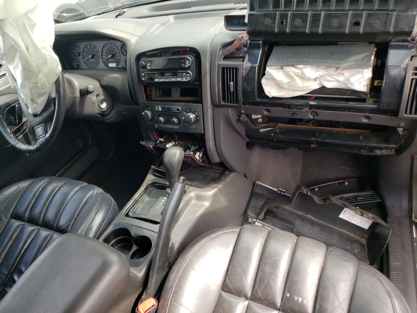 Photo 9 from auction – 2000 JEEP GRAND CHER with VIN 1J4G258N8YC360790