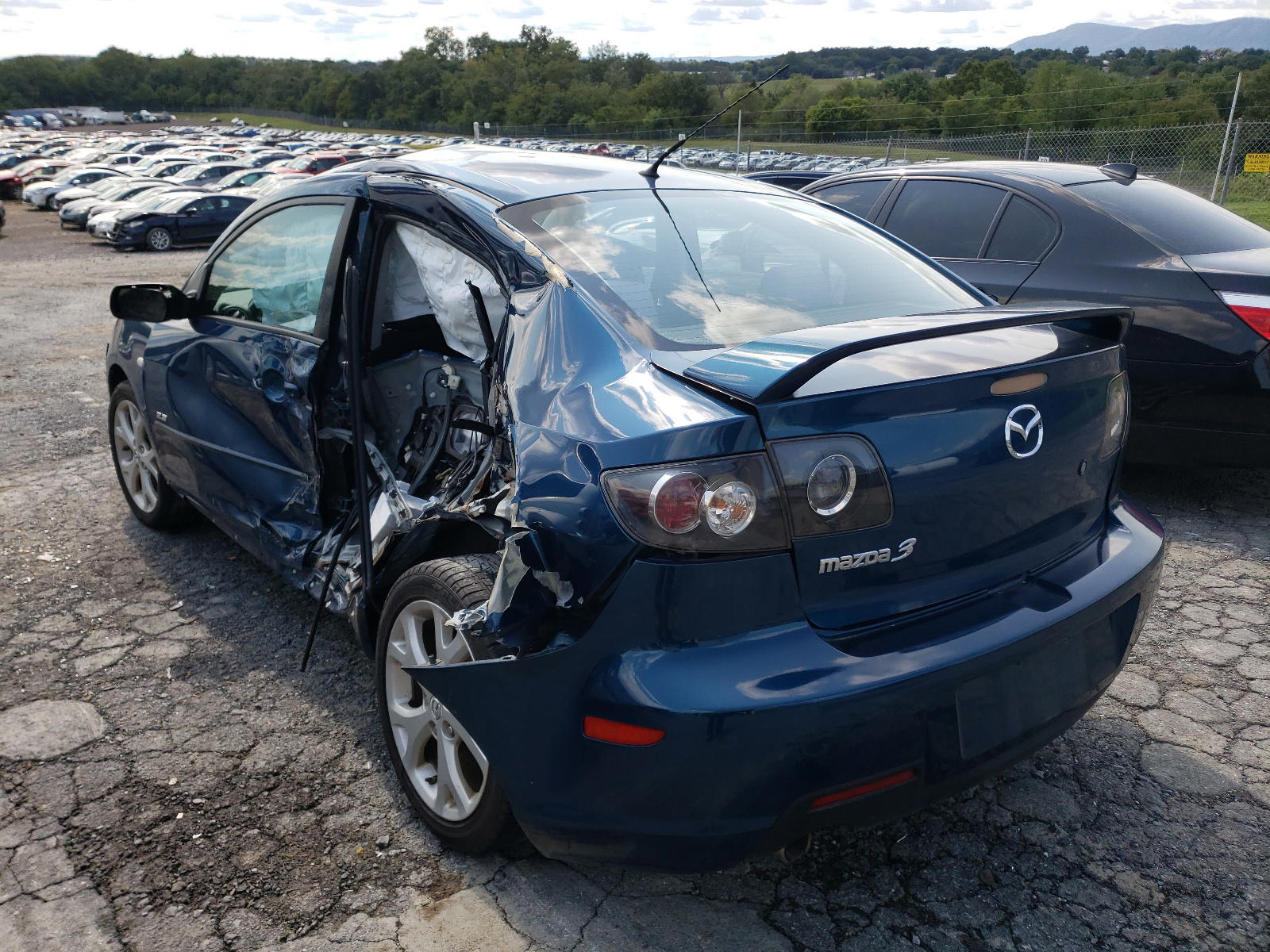 Photo 3 from auction – 2008 MAZDA 3 S with VIN JM1BK323881795316