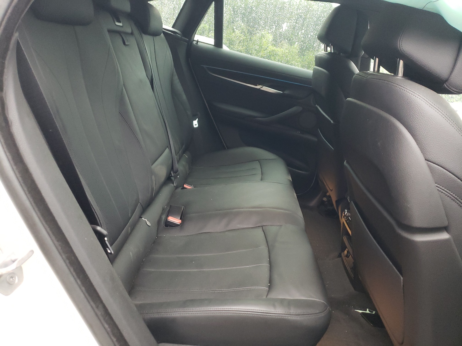 Photo 6 from auction – 2017 BMW X6 XDRIVE3 with VIN 5UXKU2C56H0N84818