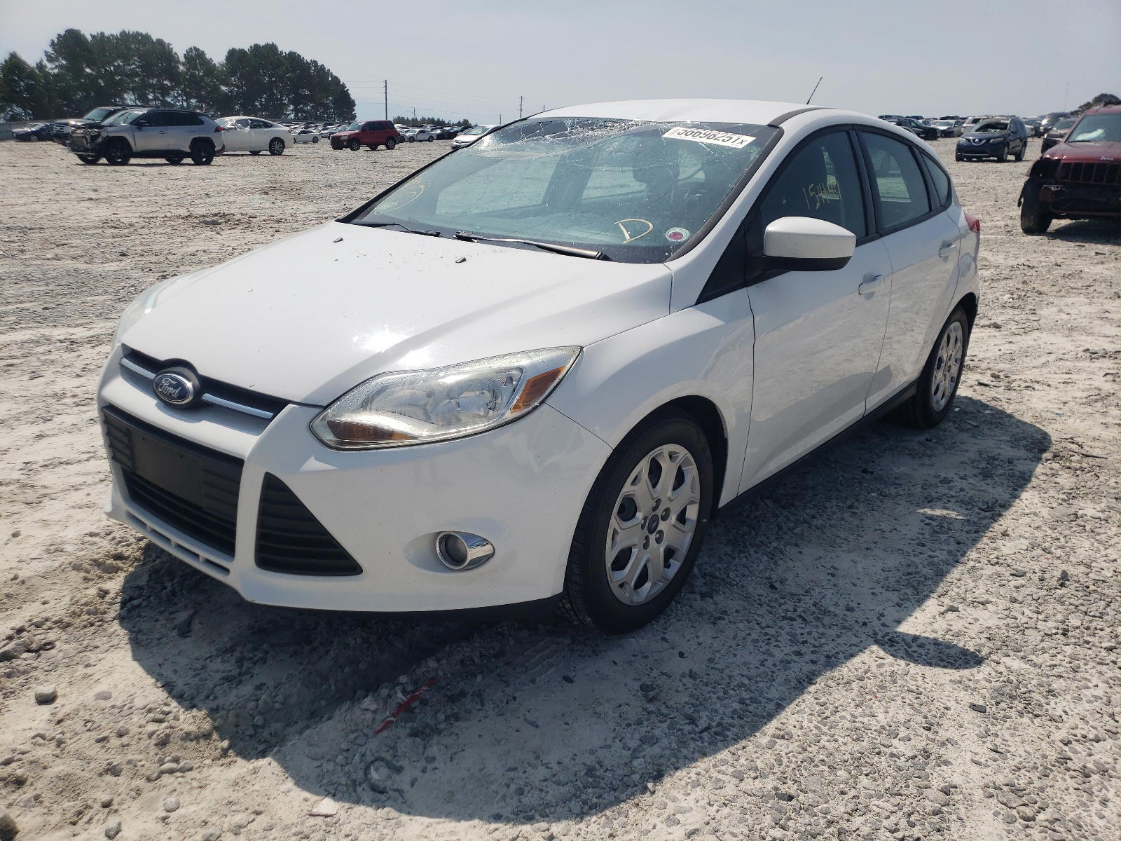 Photo 2 from auction – 2012 FORD FOCUS SE with VIN 1FAHP3K26CL221559