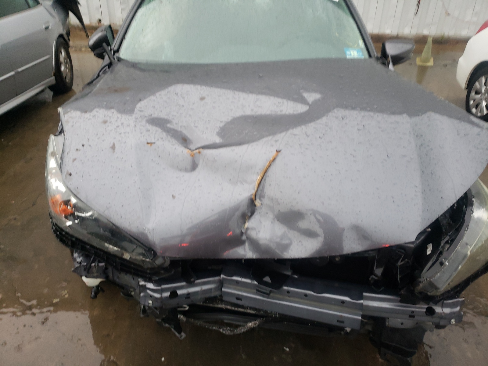 Photo 7 from auction – 2015 HONDA ACCORD with VIN 1HGCR2F38FA211368