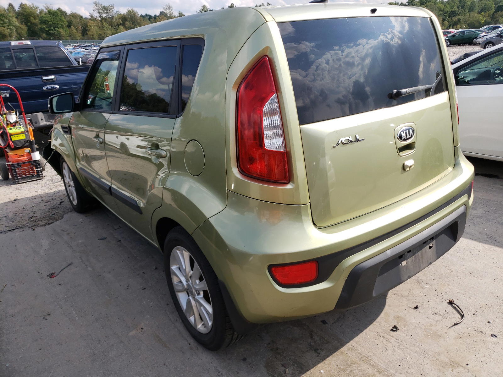 Photo 3 from auction – 2013 KIA SOUL + with VIN KNDJT2A69D7626153