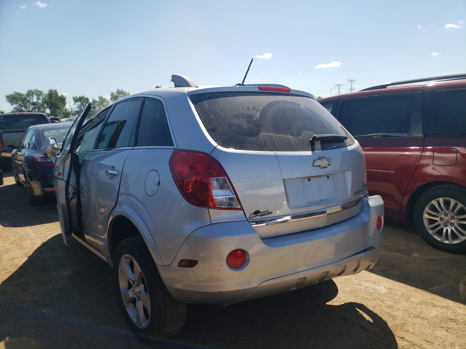 Photo 3 from auction – 2014 CHEVROLET CAPTIVA LT with VIN 3GNAL3EK3ES642596