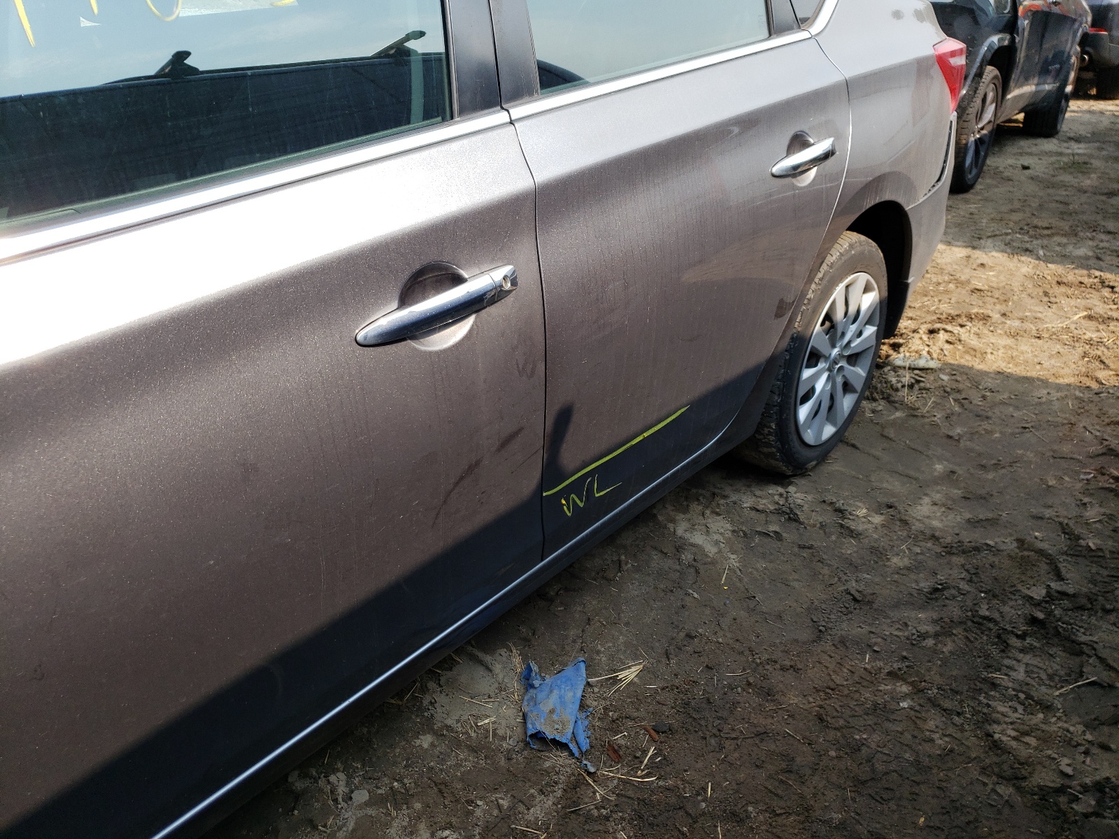 Photo 9 from auction – 2016 NISSAN SENTRA S with VIN 3N1AB7AP5GY273893
