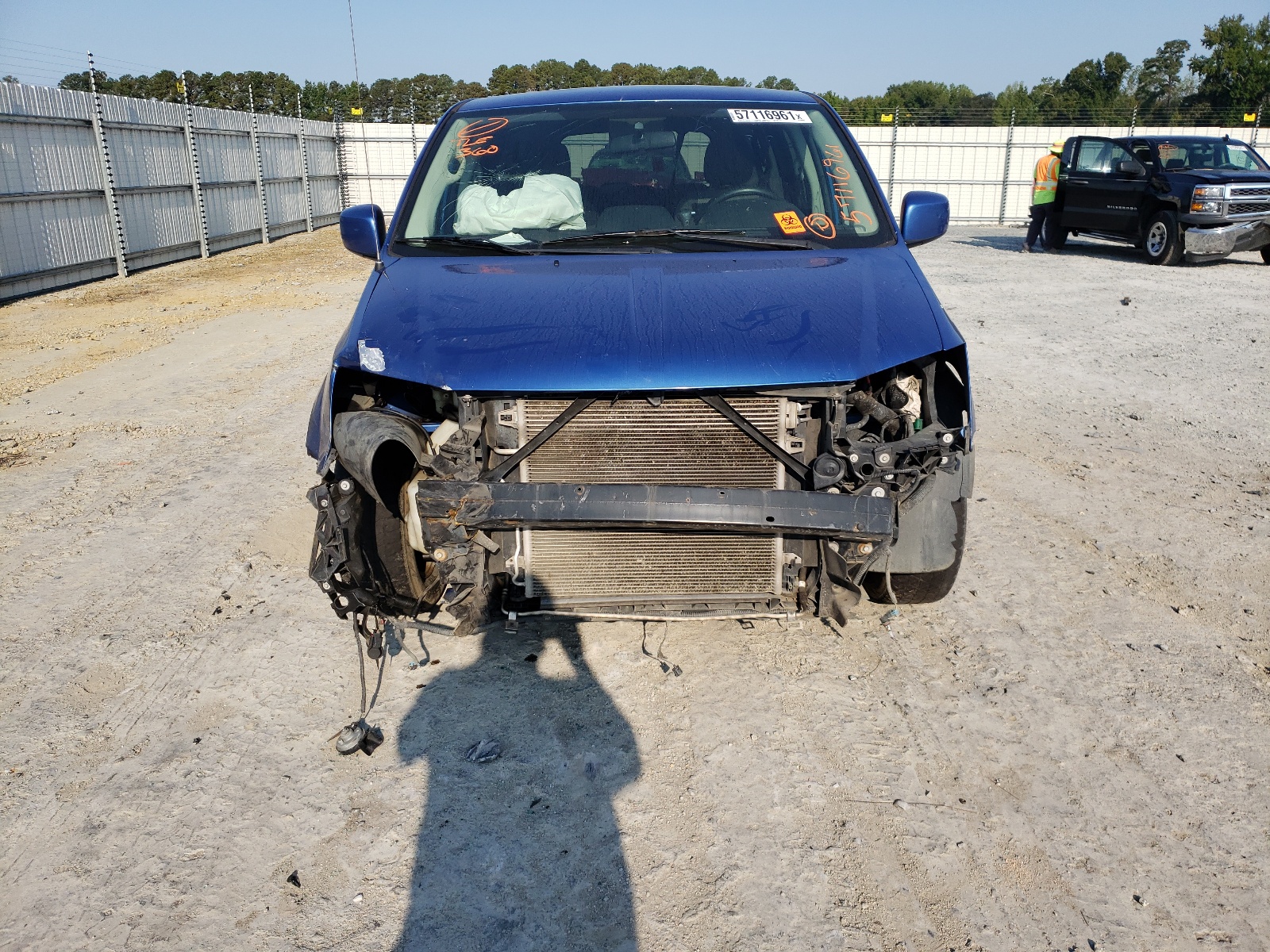 Photo 9 from auction – 2008 DODGE GRAND CARA with VIN 2D8HN54P48R742574