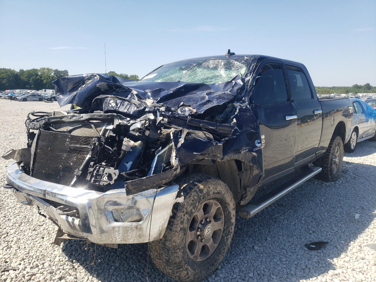 Photo 2 from auction – 2018 RAM 2500 SLT with VIN 3C6UR5DL5JG393569