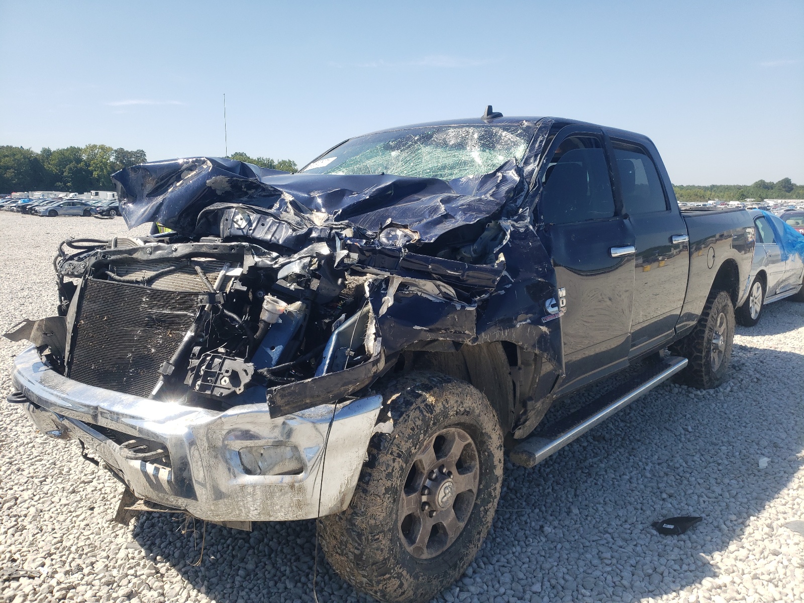 Zdjęcie 2 z aukcji – 2018 RAM 2500 SLT z VIN 3C6UR5DL5JG393569