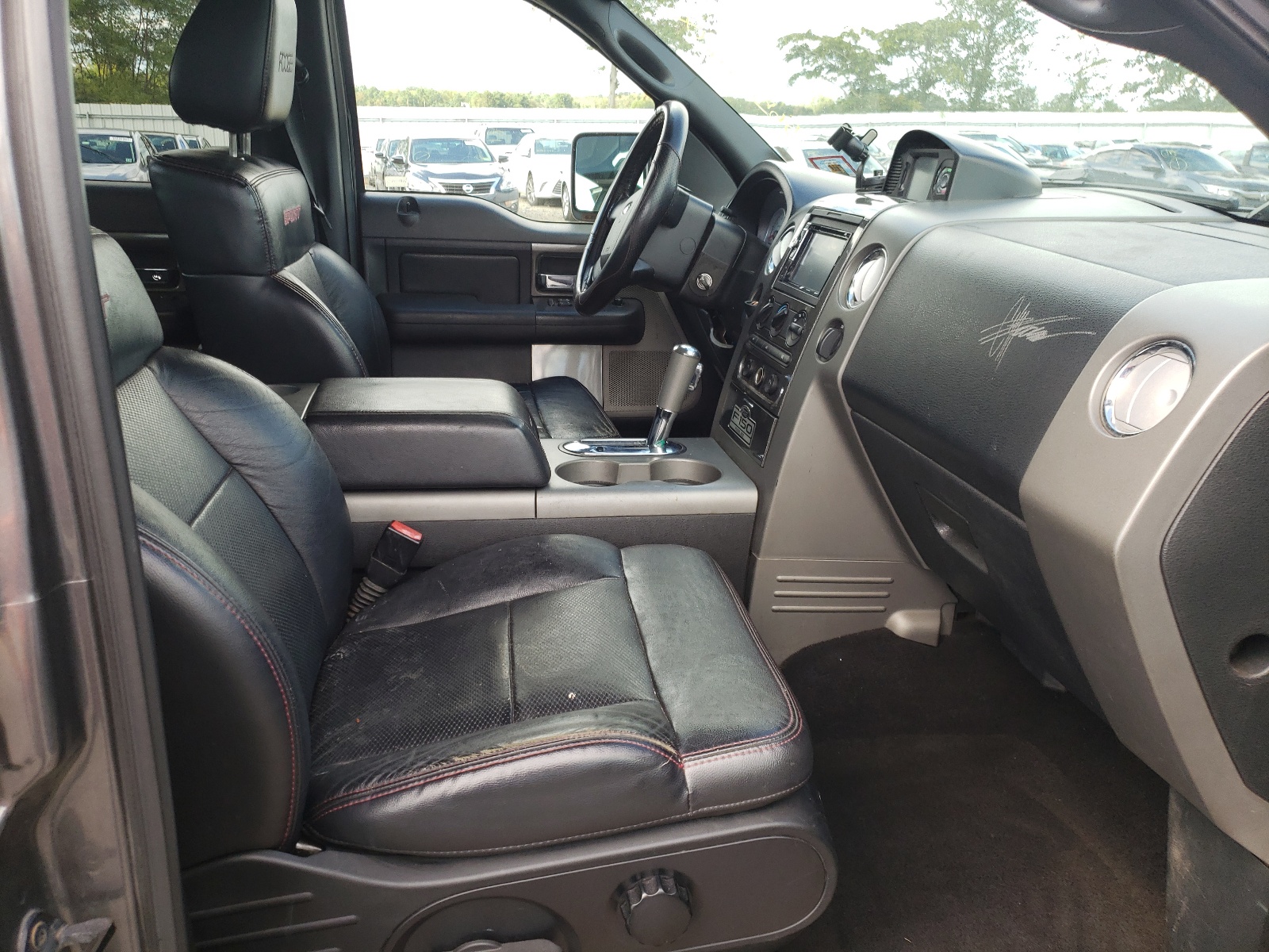 Photo 5 from auction – 2008 FORD F150 SUPER with VIN 1FTPW12598KD58449