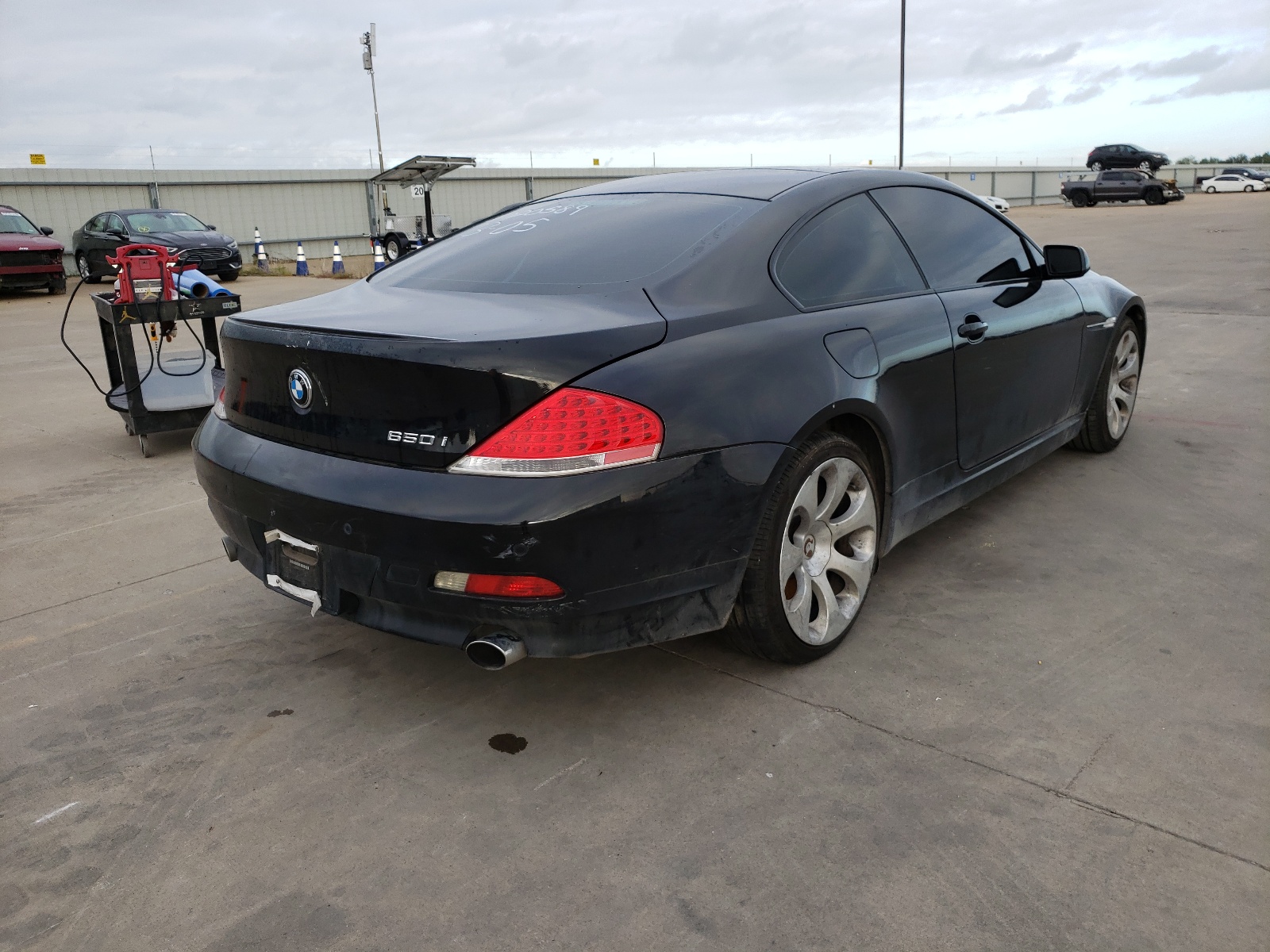Photo 4 from auction – 2007 BMW 650 I with VIN WBAEH13577CR53032