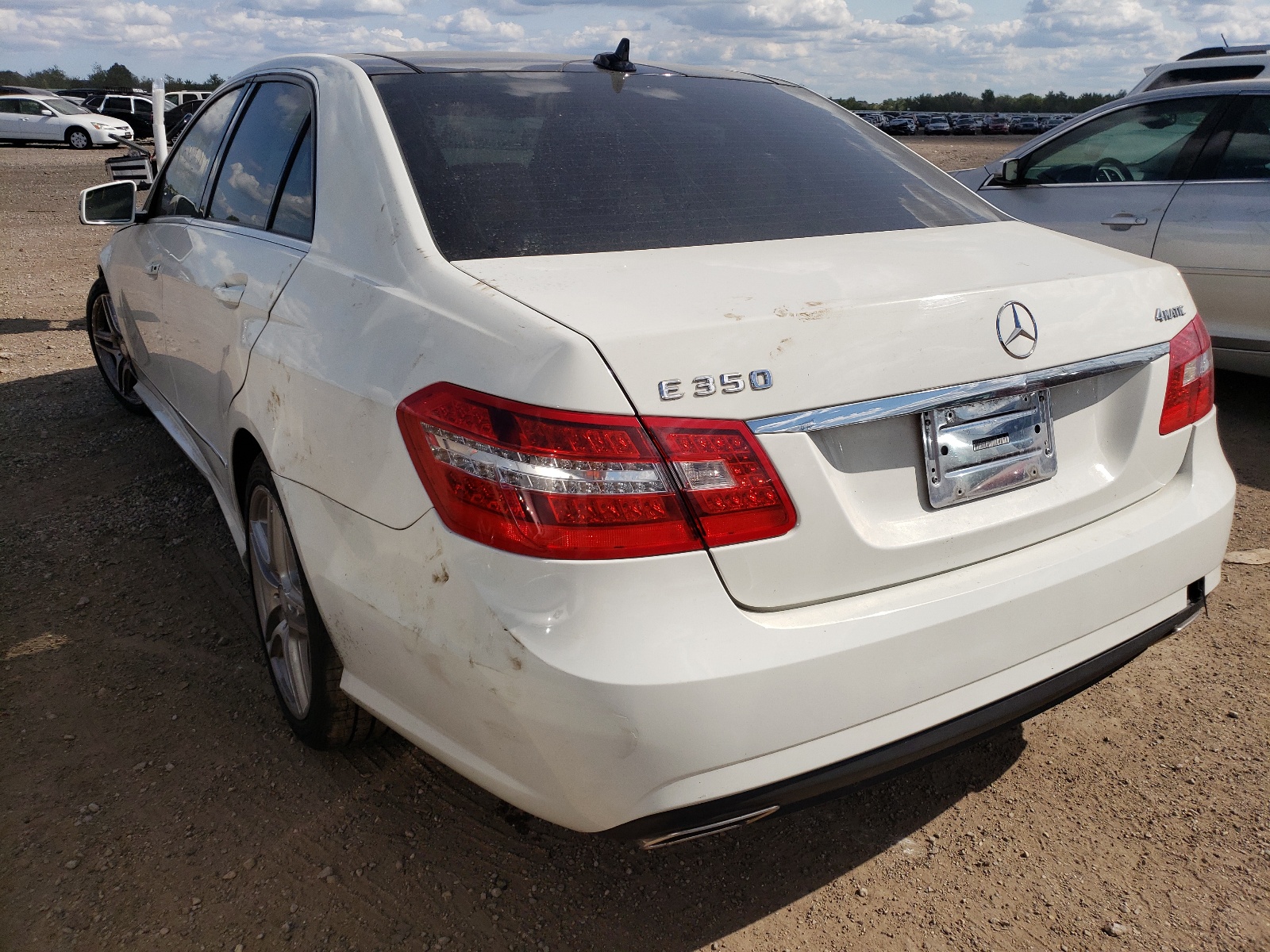 Photo 3 from auction – 2011 MERCEDES-BENZ E 350 4MAT with VIN WDDHF8HB2BA341358