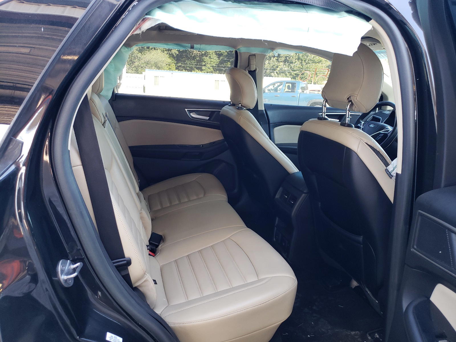 Photo 6 from auction – 2015 FORD EDGE SEL with VIN 2FMTK3J8XFBB32523