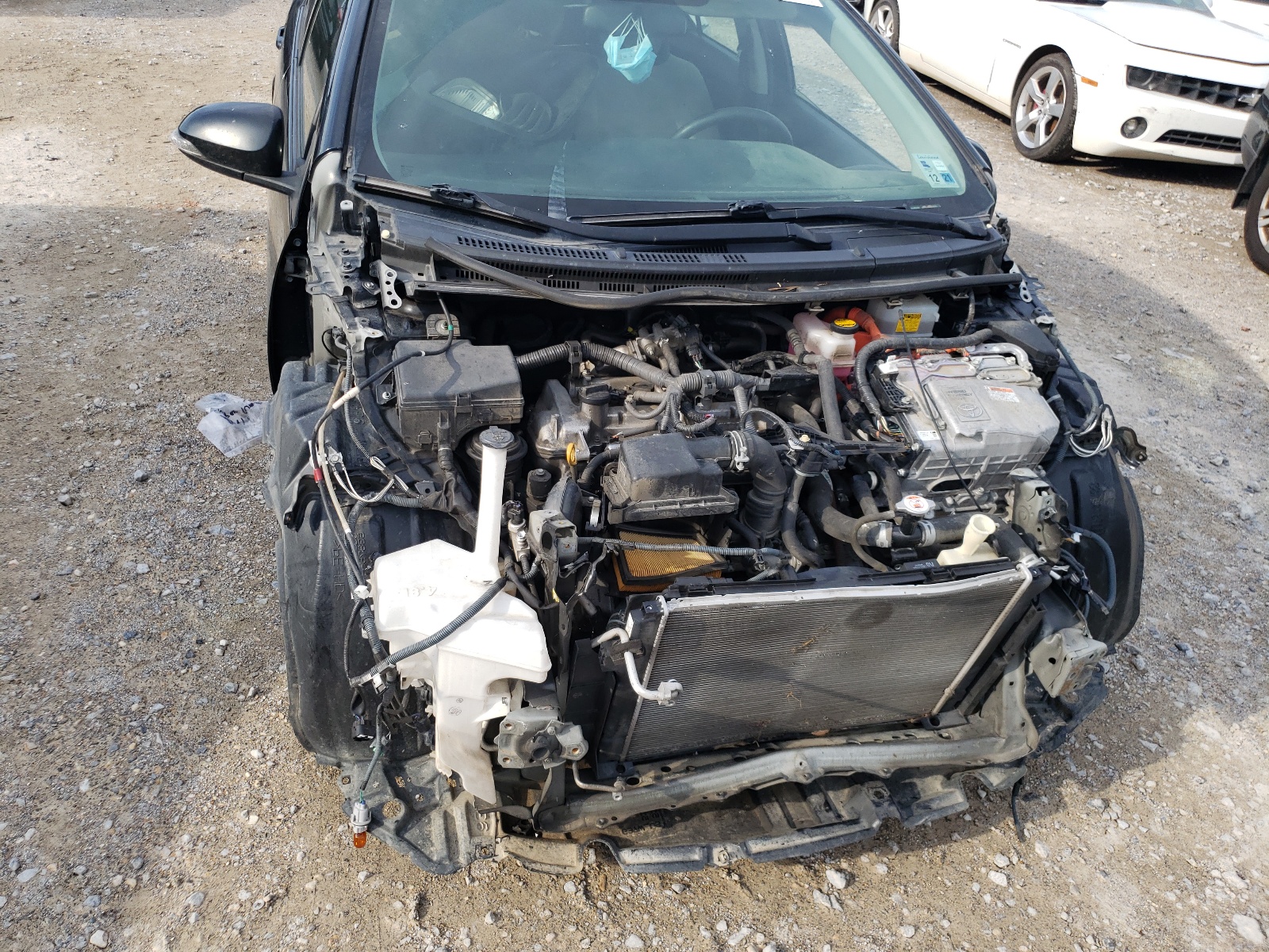 Photo 9 from auction – 2016 TOYOTA PRIUS C with VIN JTDKDTB35G1590433