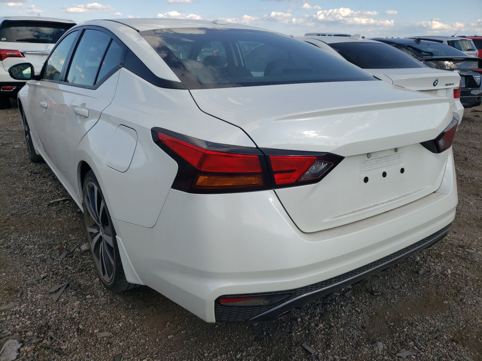 Photo 3 from auction – 2019 NISSAN ALTIMA SR with VIN 1N4BL4CV0KC172941