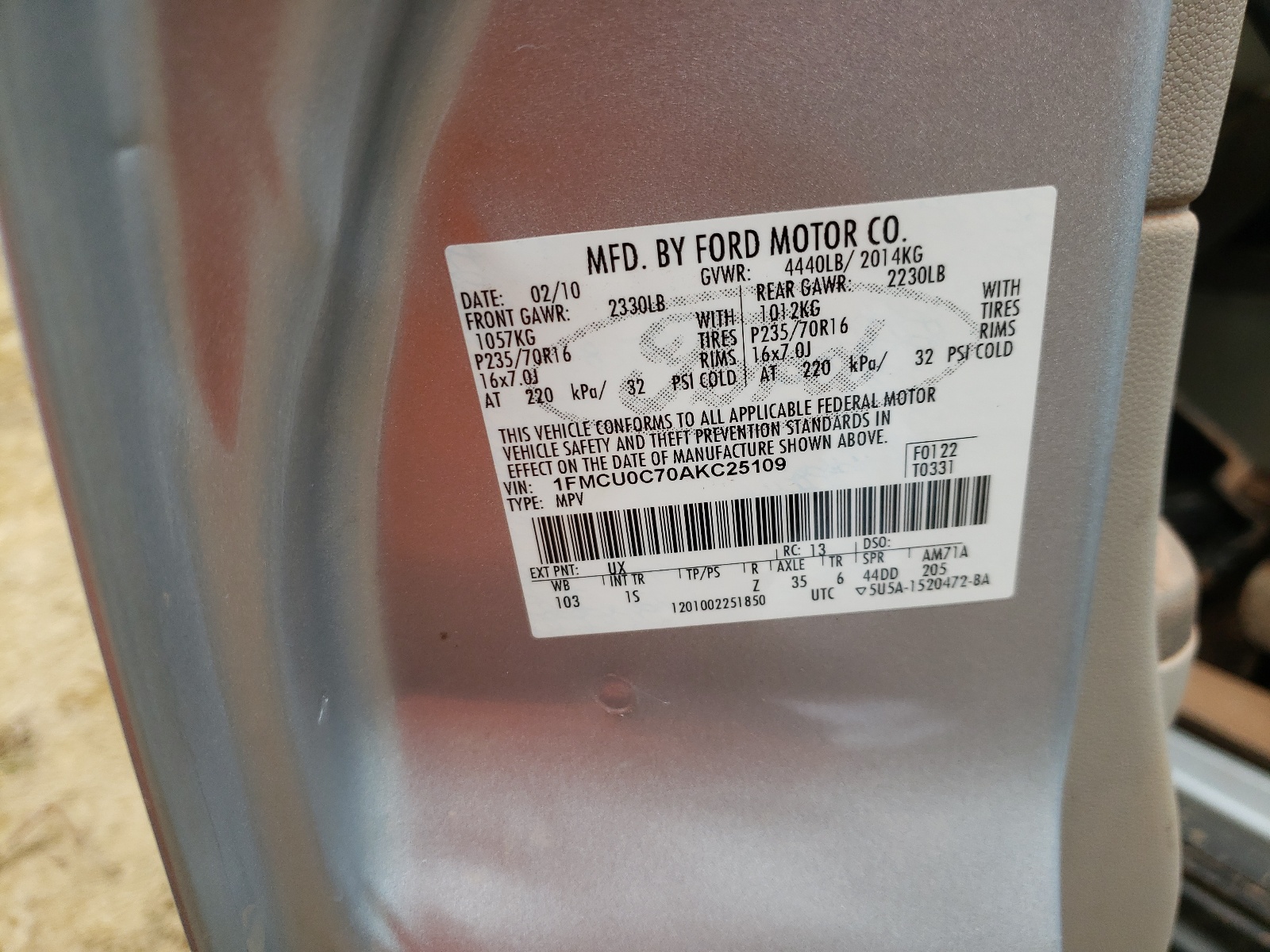 Photo 10 from auction – 2010 FORD ESCAPE XLS with VIN 1FMCU0C70AKC25109