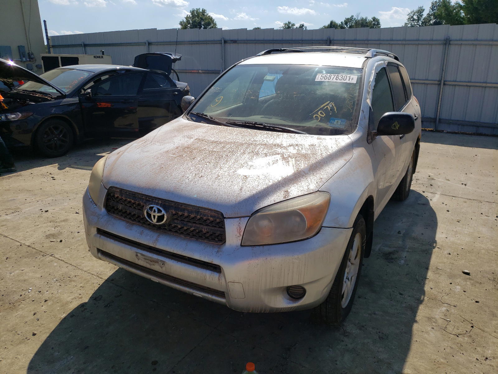 Photo 2 from auction – 2007 TOYOTA RAV4 with VIN JTMBD33V575070077