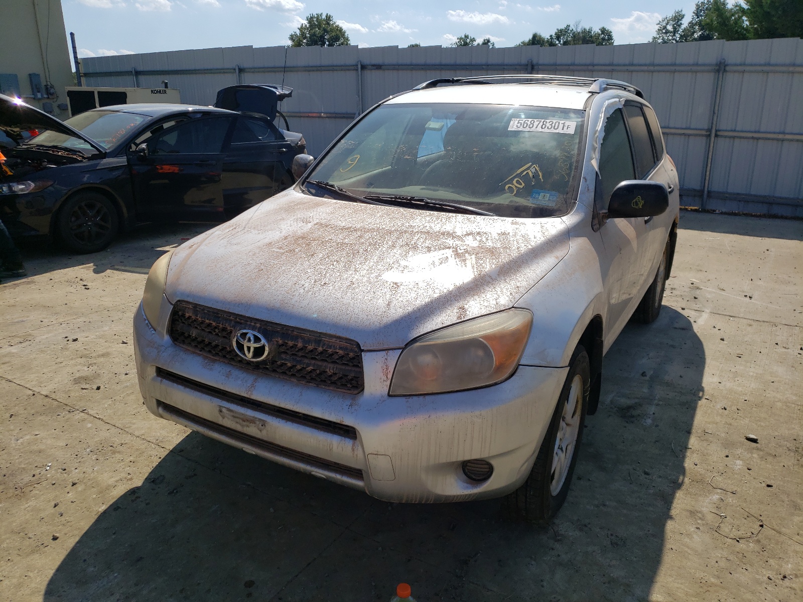 Zdjęcie 2 z aukcji – 2007 TOYOTA RAV4 z VIN JTMBD33V575070077