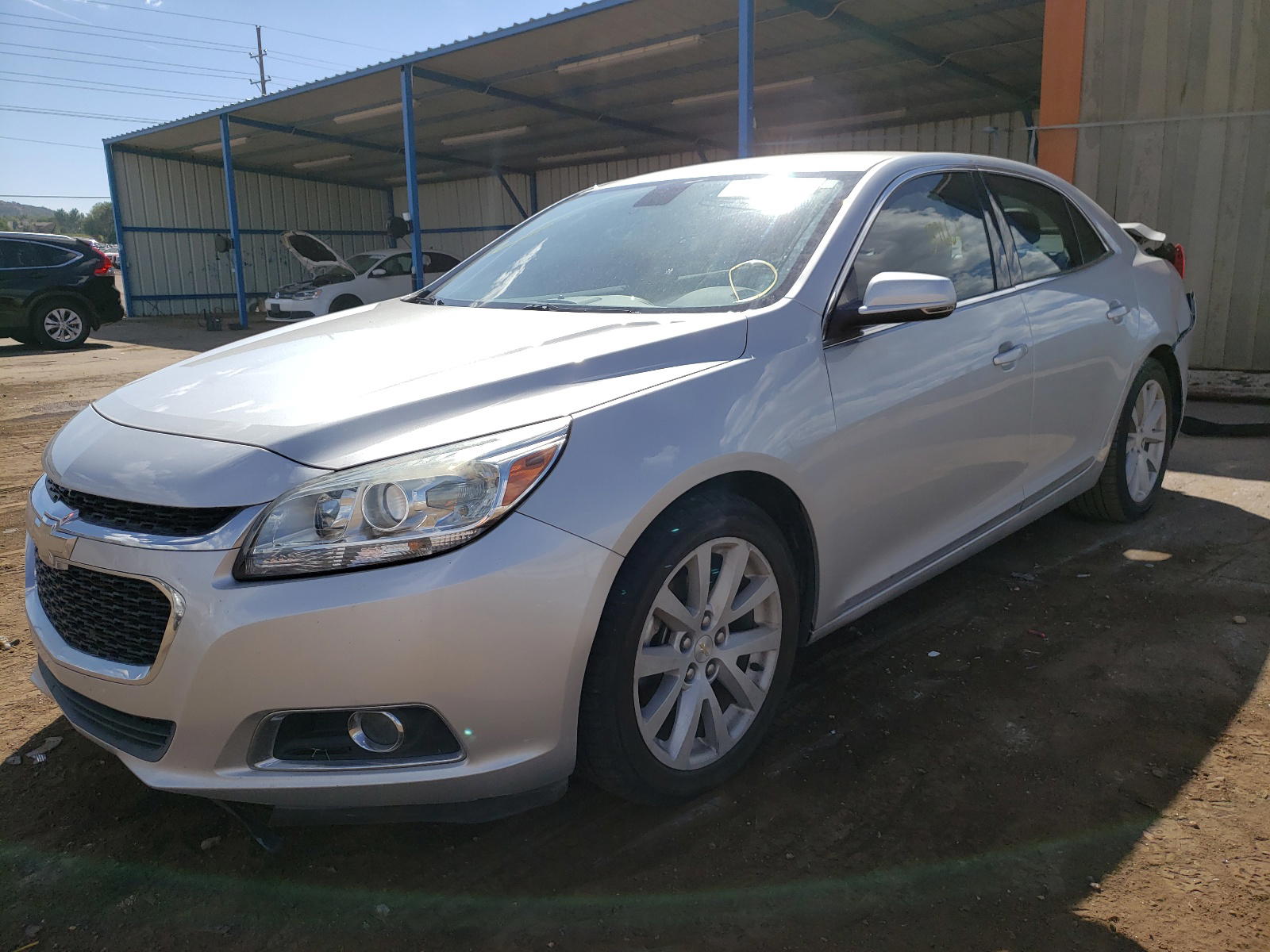 Photo 2 from auction – 2015 CHEVROLET MALIBU 2LT with VIN 1G11D5SL1FF149285