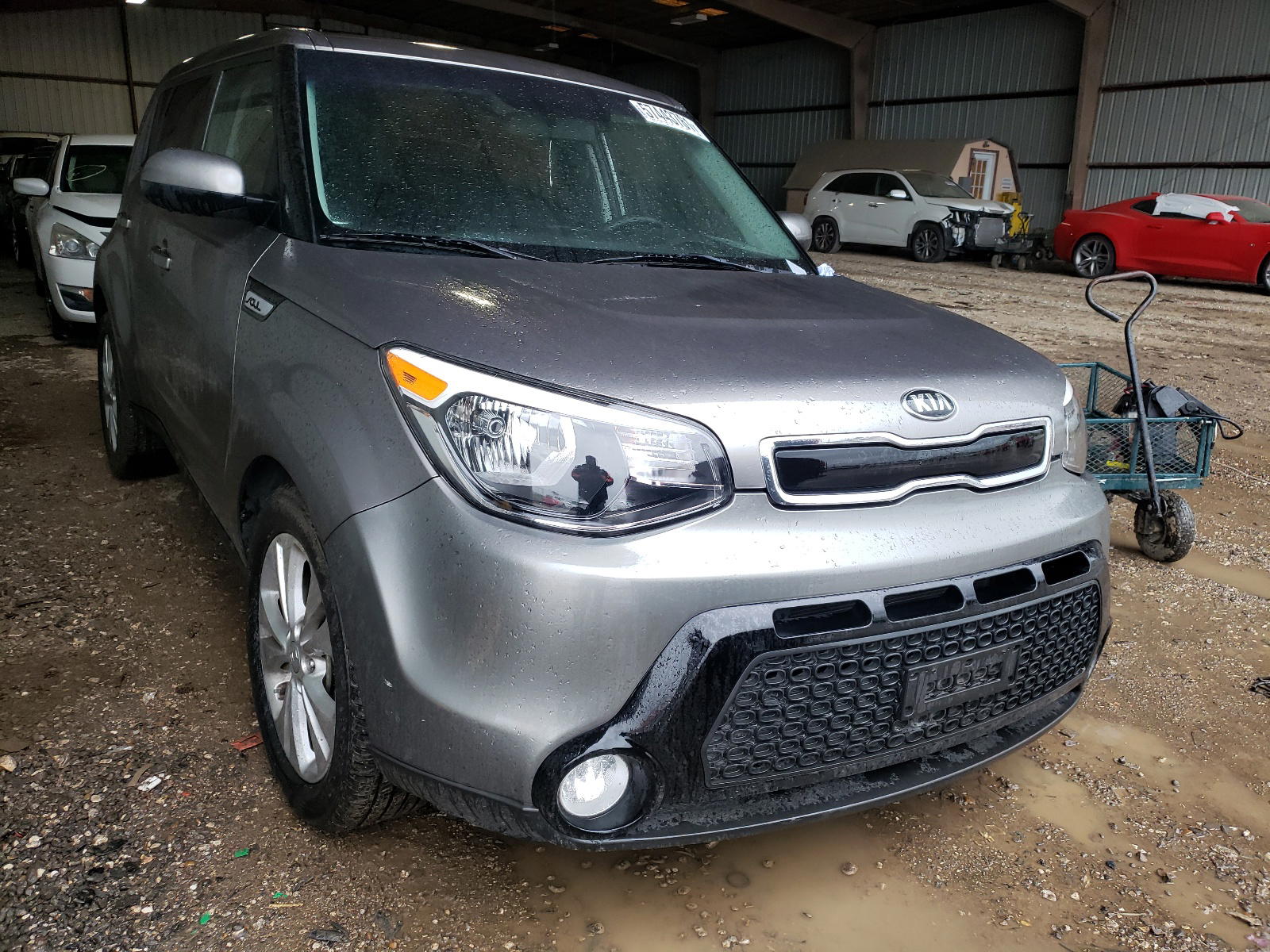 KIA SOUL + 2016 with VIN KNDJP3A53G7332639 - Photo from auction