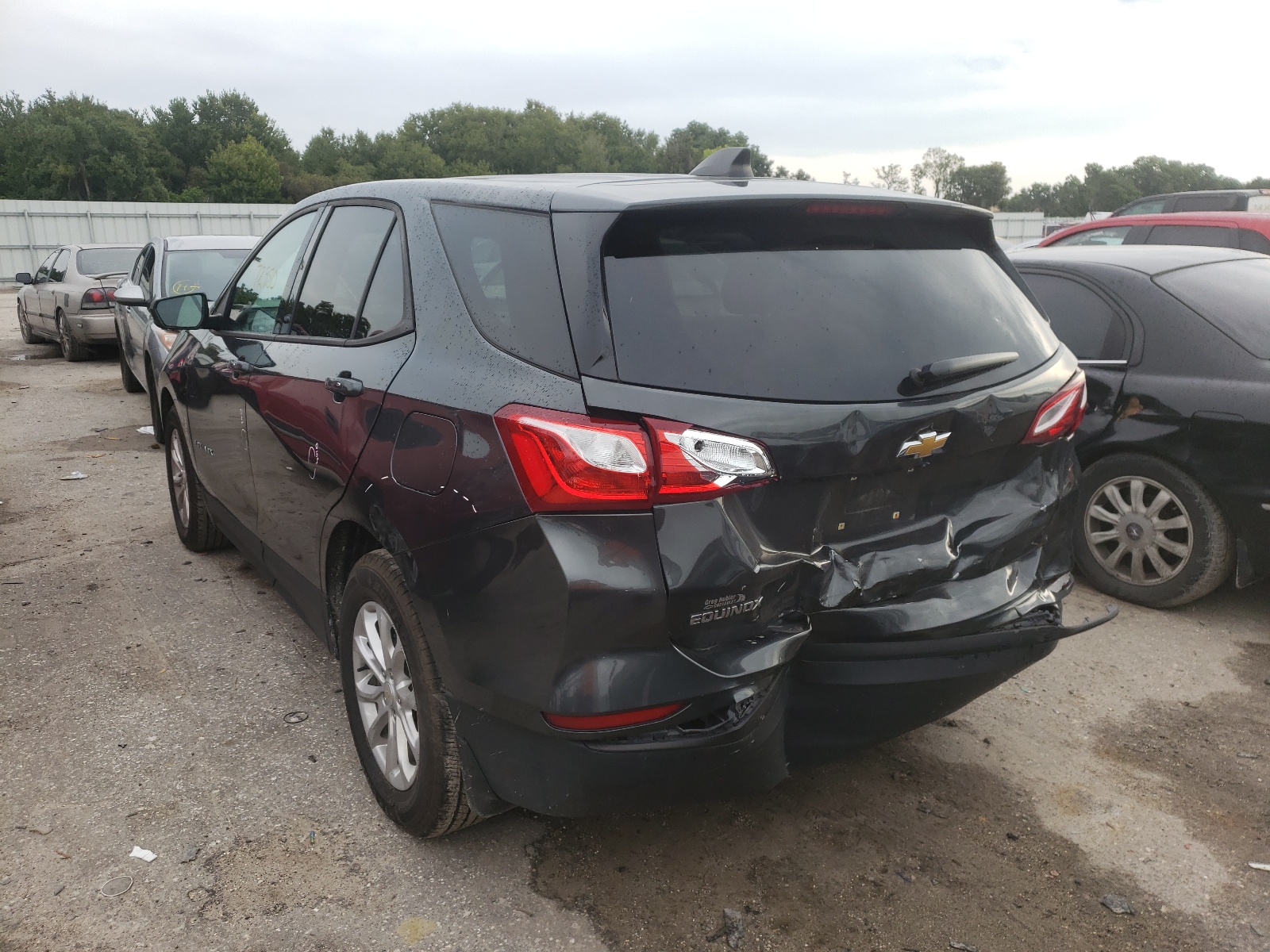 Photo 3 from auction – 2019 CHEVROLET EQUINOX LS with VIN 3GNAXHEV4KL126667
