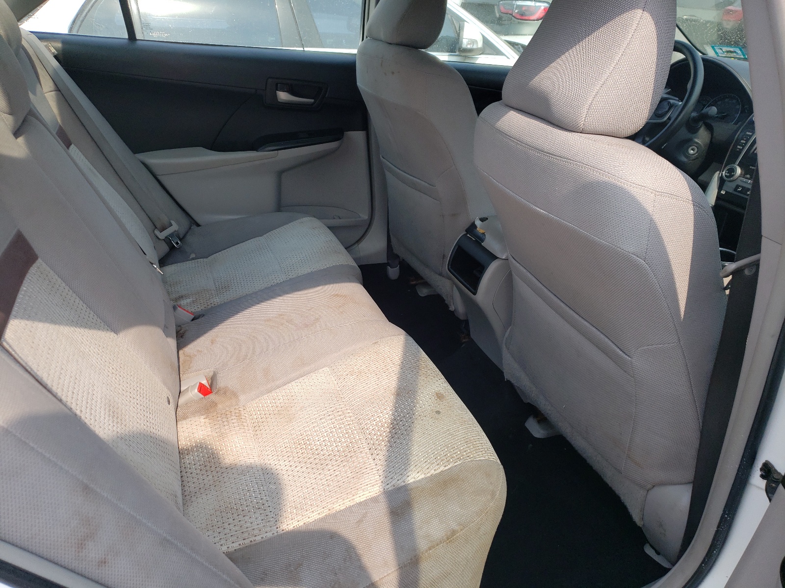 Photo 6 from auction – 2013 TOYOTA CAMRY L with VIN 4T4BF1FK4DR294038