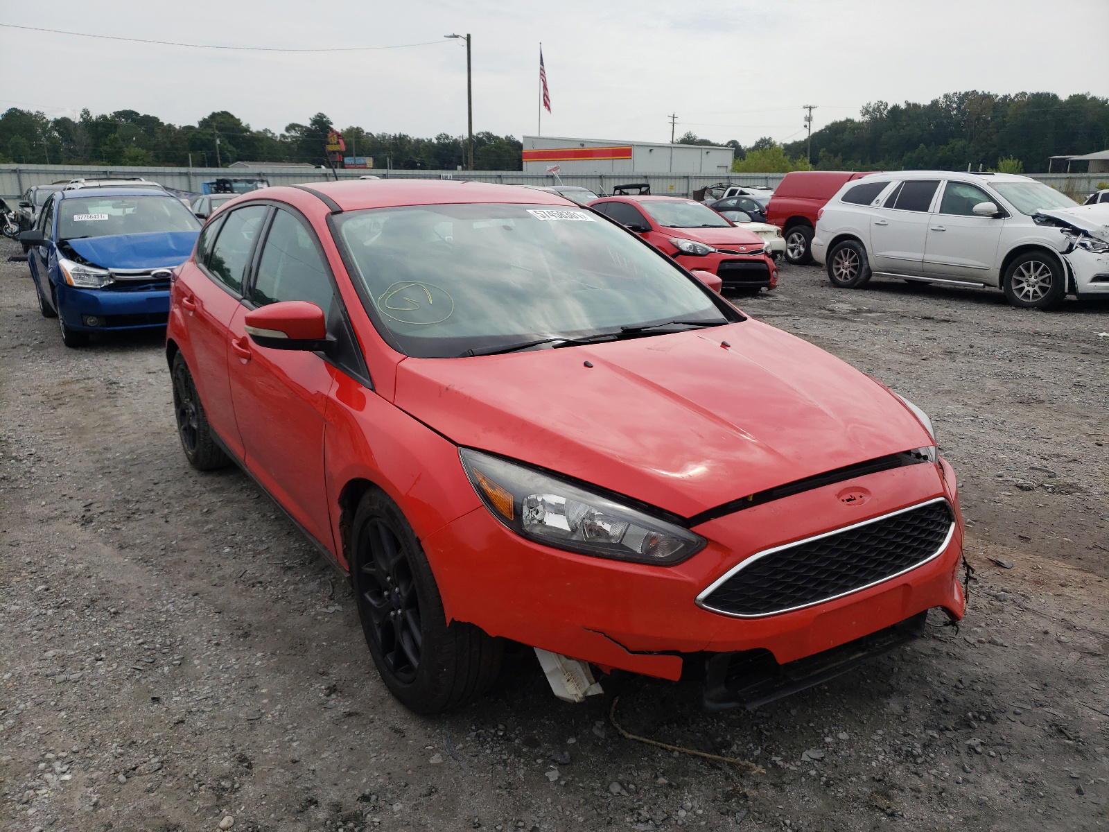 FORD FOCUS SE 2016 with VIN 1FADP3K27GL259709 - Photo from auction