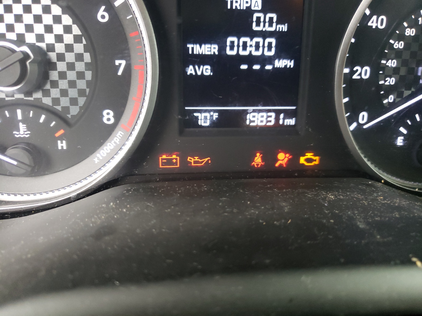 Photo 8 from auction – 2019 HYUNDAI ELANTRA SE with VIN 5NPD74LF4KH443522