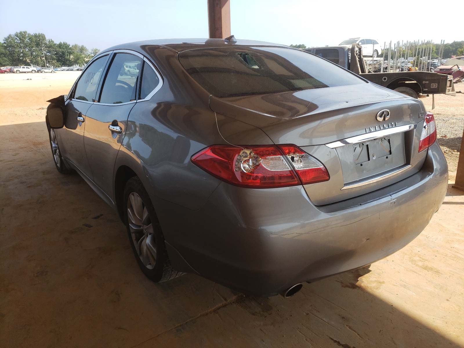 Photo 3 from auction – 2012 INFINITI M37 with VIN JN1BY1AP5CM332521