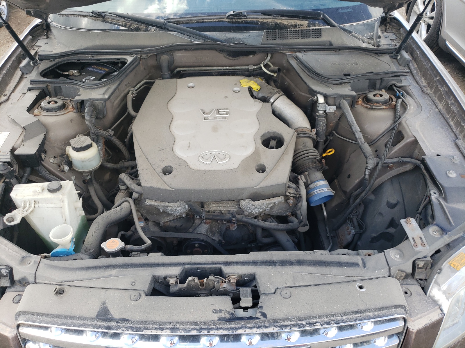 Photo 7 from auction – 2005 INFINITI FX35 with VIN JNRAS08W75X216224