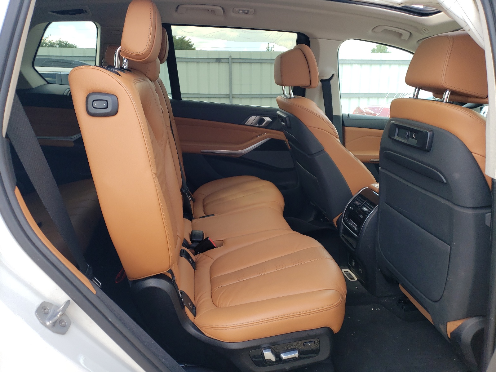 Photo 6 from auction – 2019 BMW X7 XDRIVE4 with VIN 5UXCW2C54KL081969